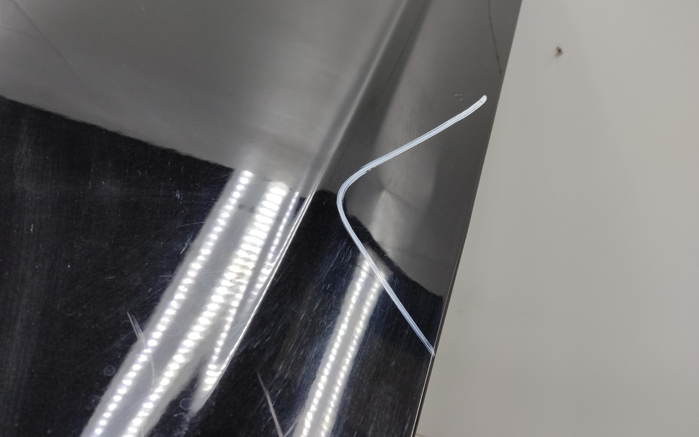 Крышка багажника Geely Preface