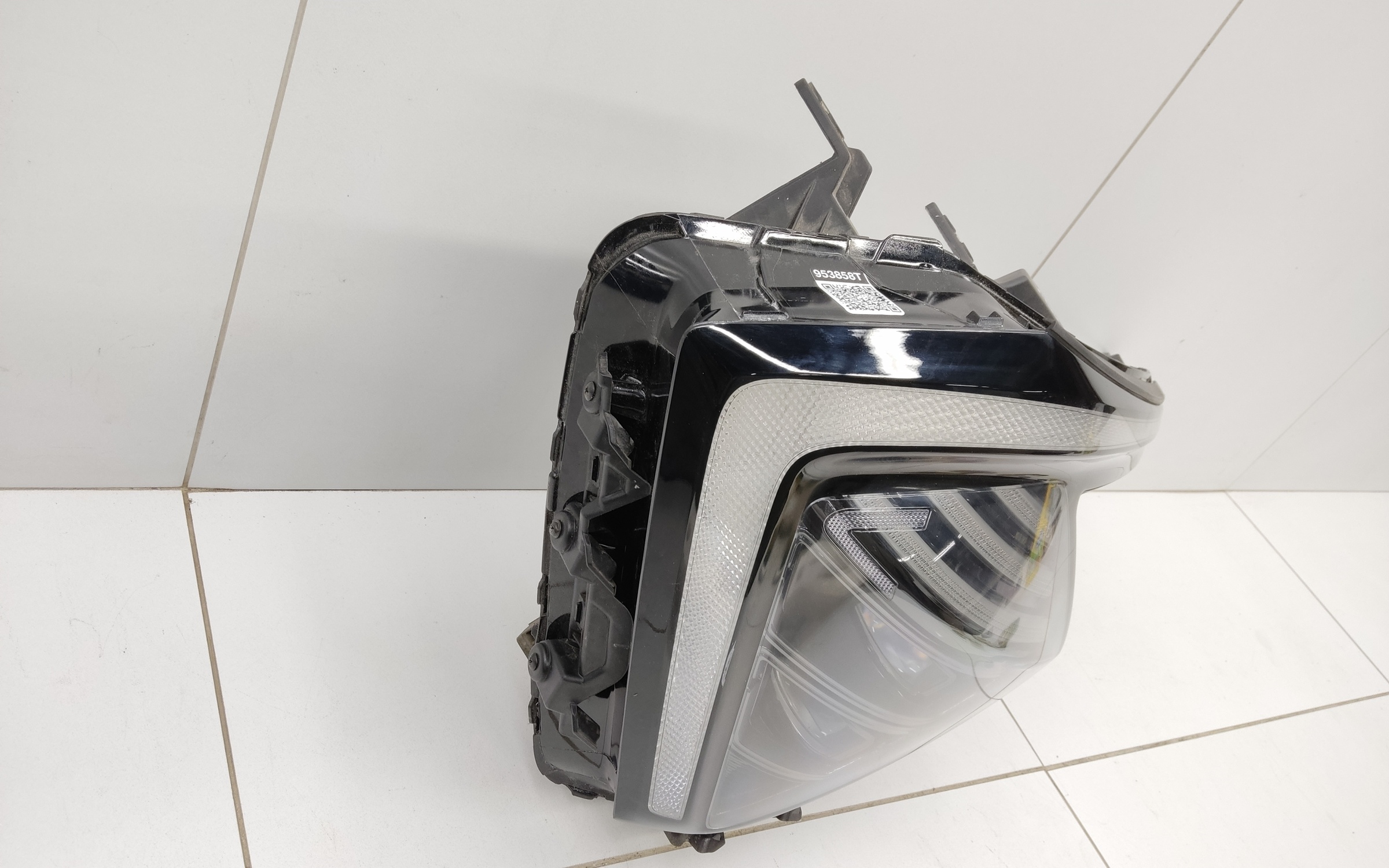 Фара передняя левая Kia Sportage 5