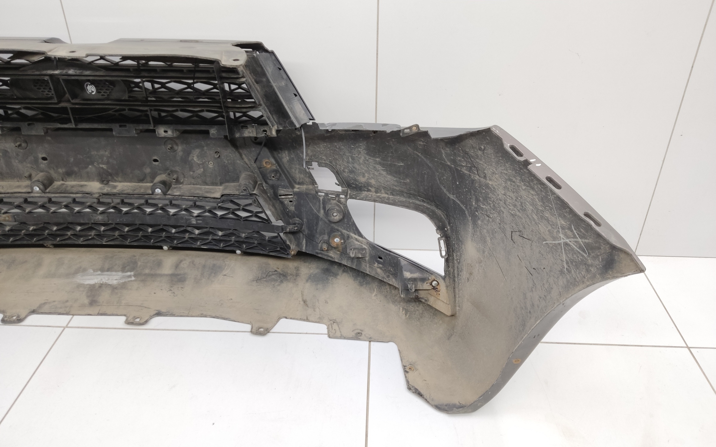 Бампер передний Lada Vesta