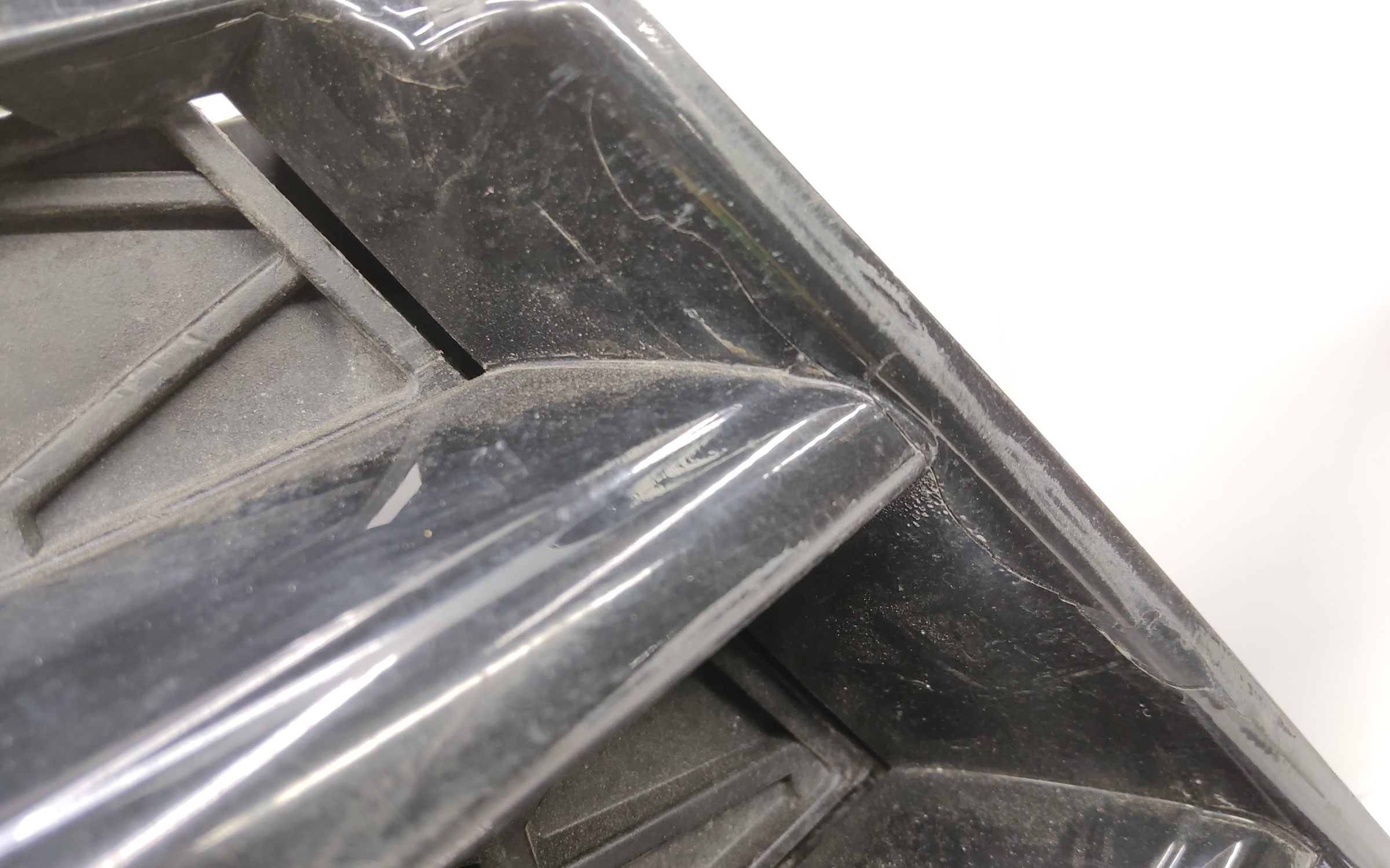 Бампер передний Lada Vesta