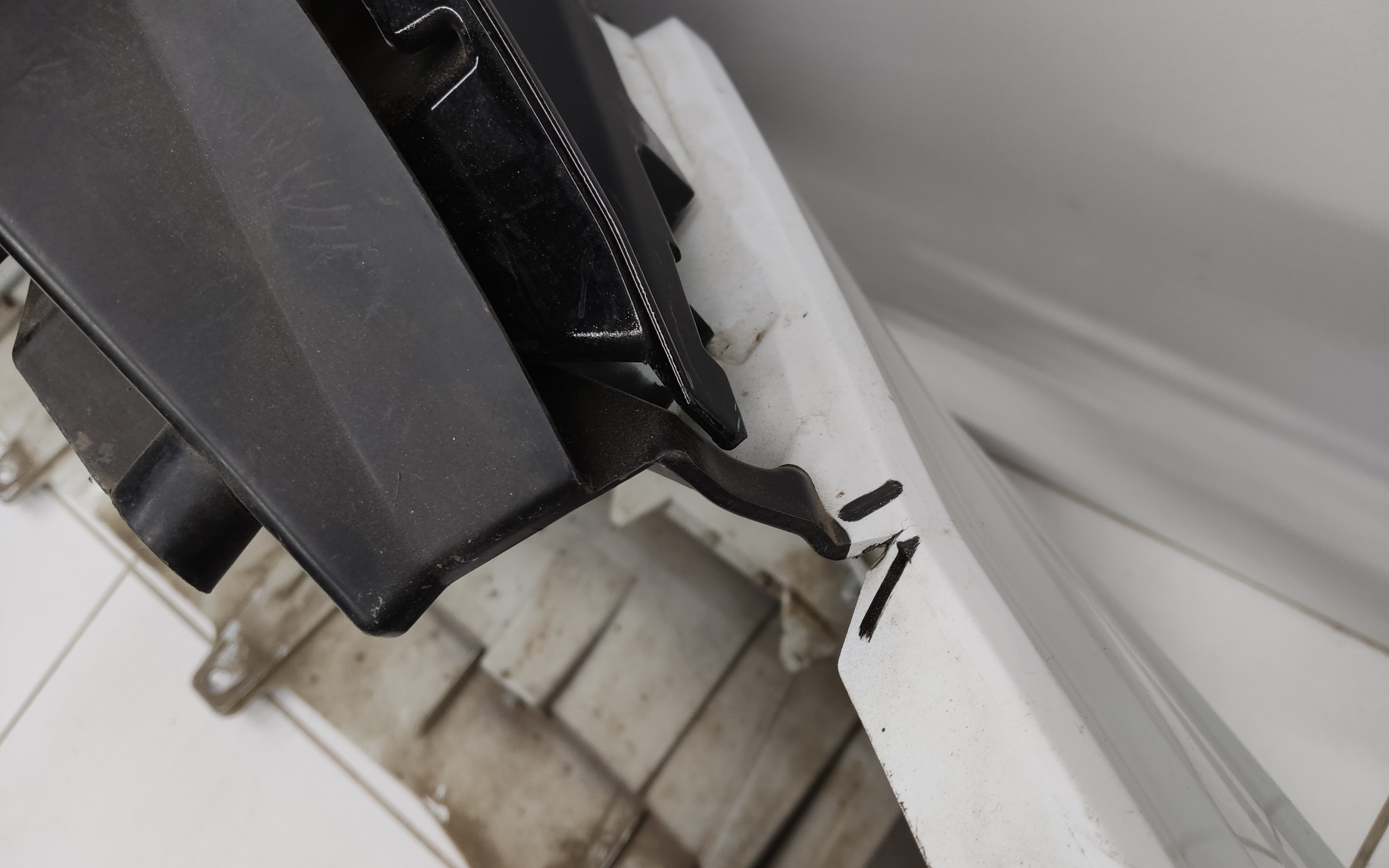 Бампер передний Lada Vesta 1 Restail