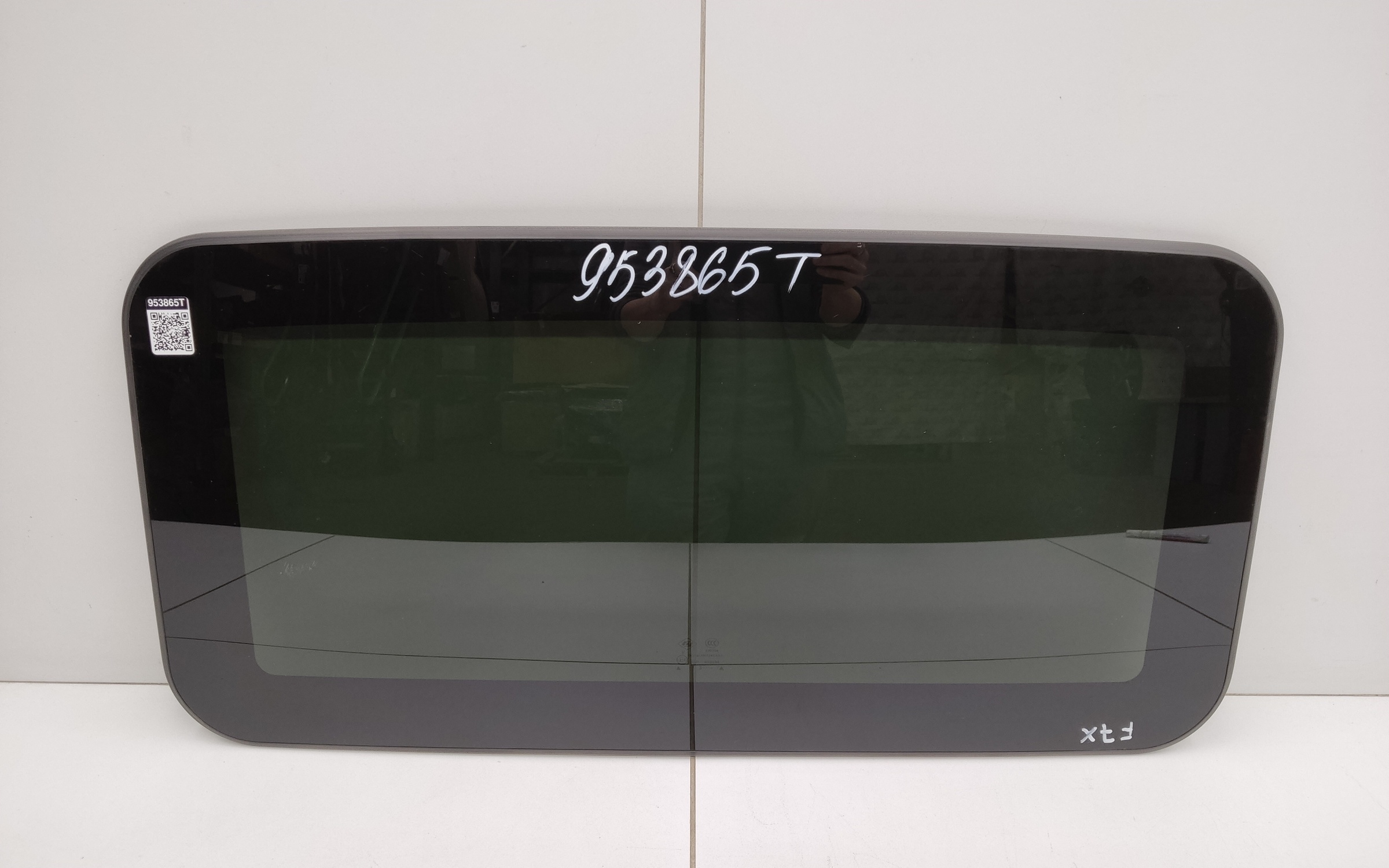 Стекло люка панорамной крыши Haval F7x