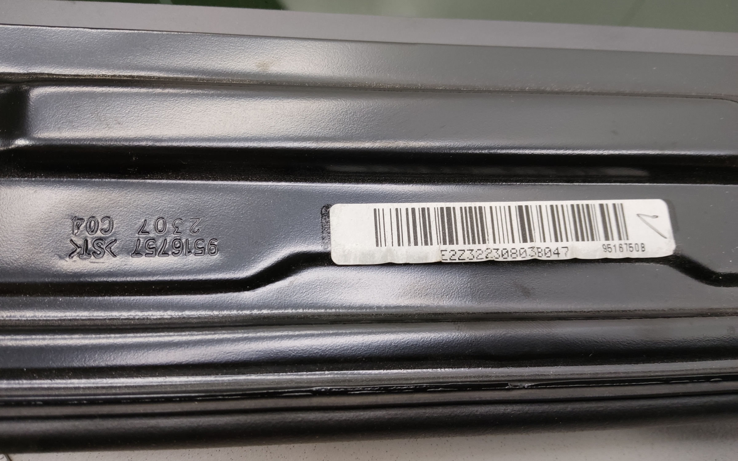 Стекло люка панорамной крыши Haval F7x