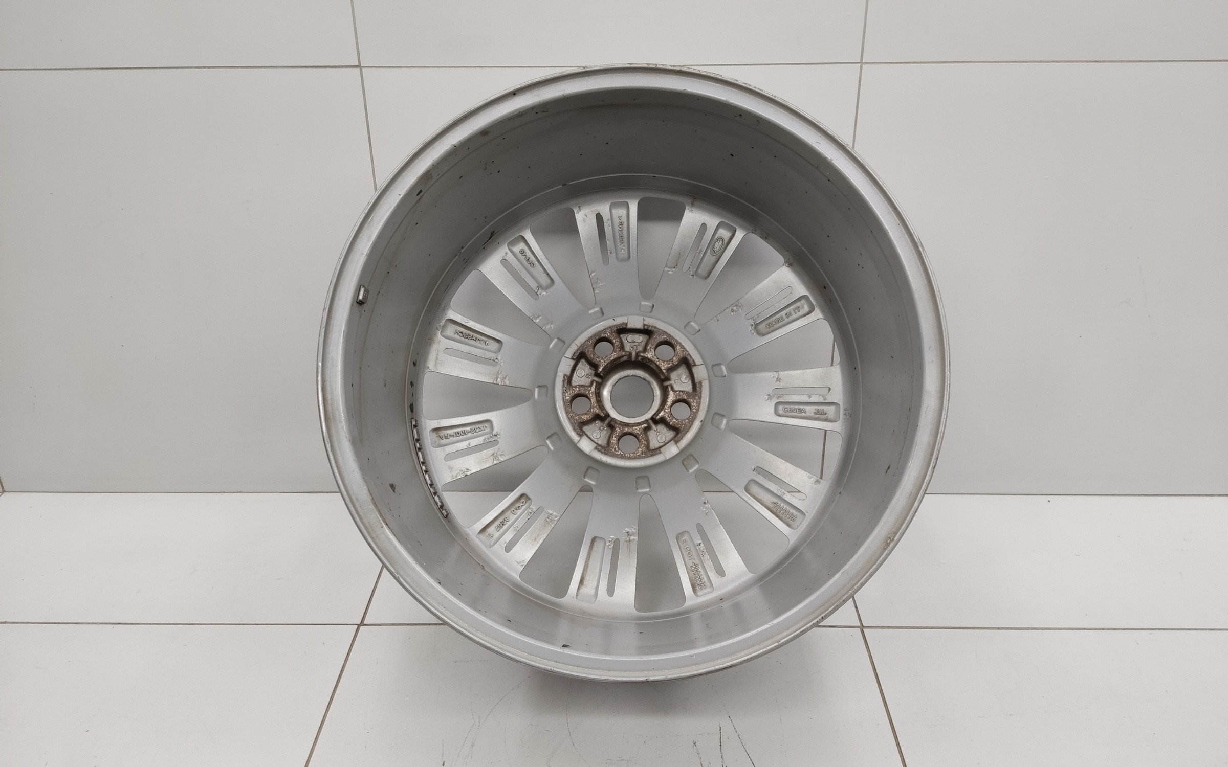 Диск колеса литой Land Rover Range Rover 4 R22