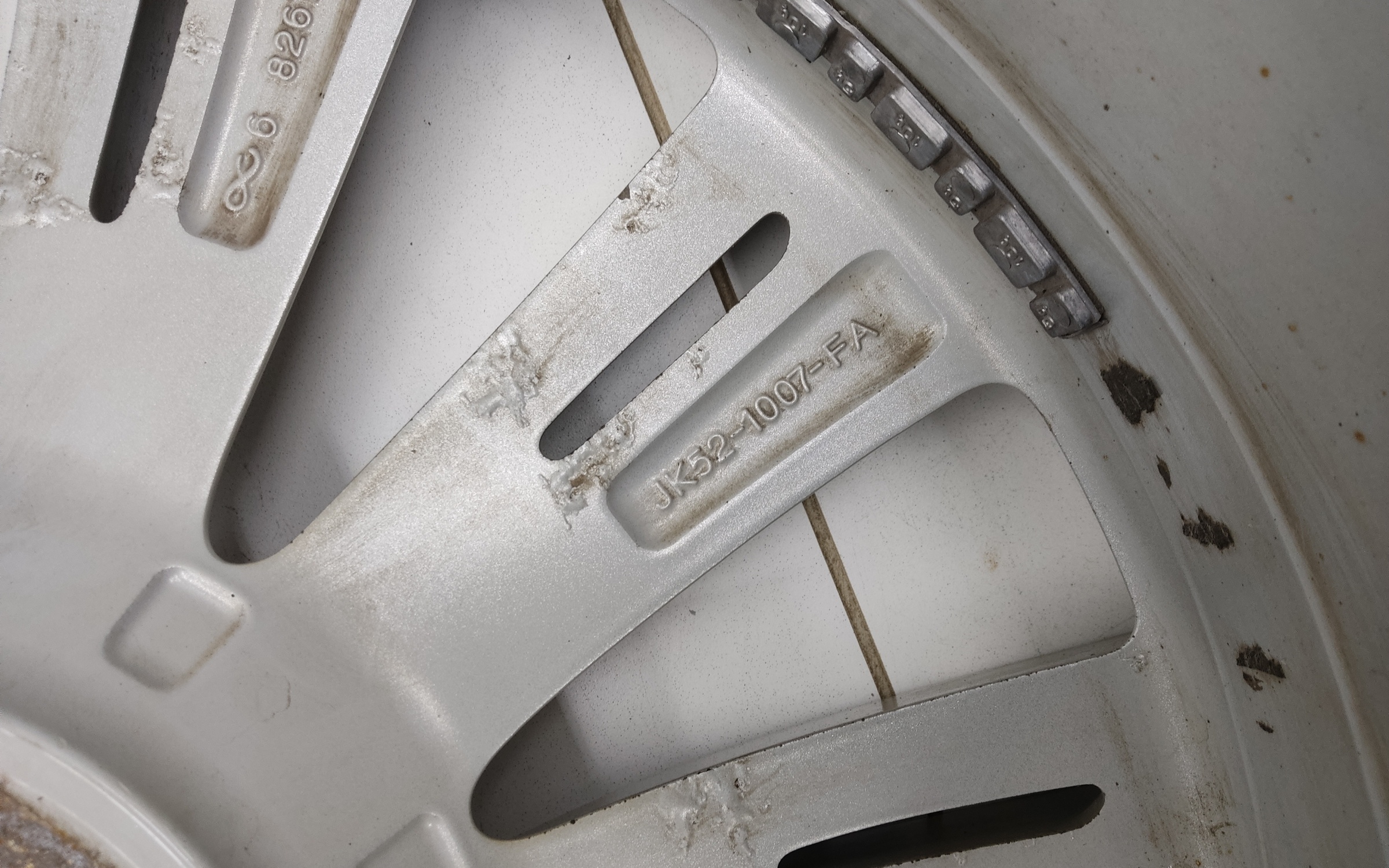 Диск колеса литой Land Rover Range Rover 4 R22