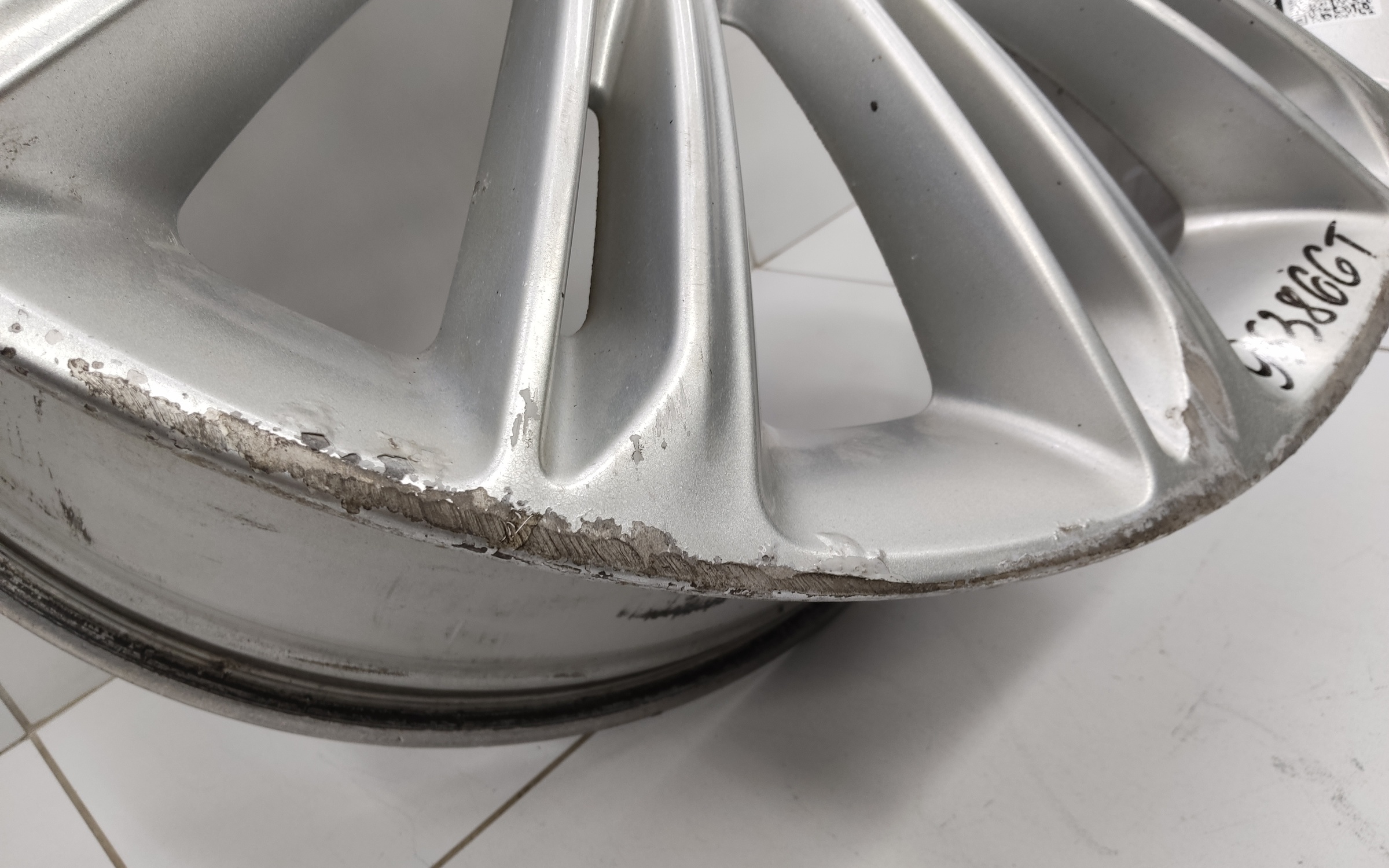 Диск колеса литой Land Rover Range Rover 4 R22