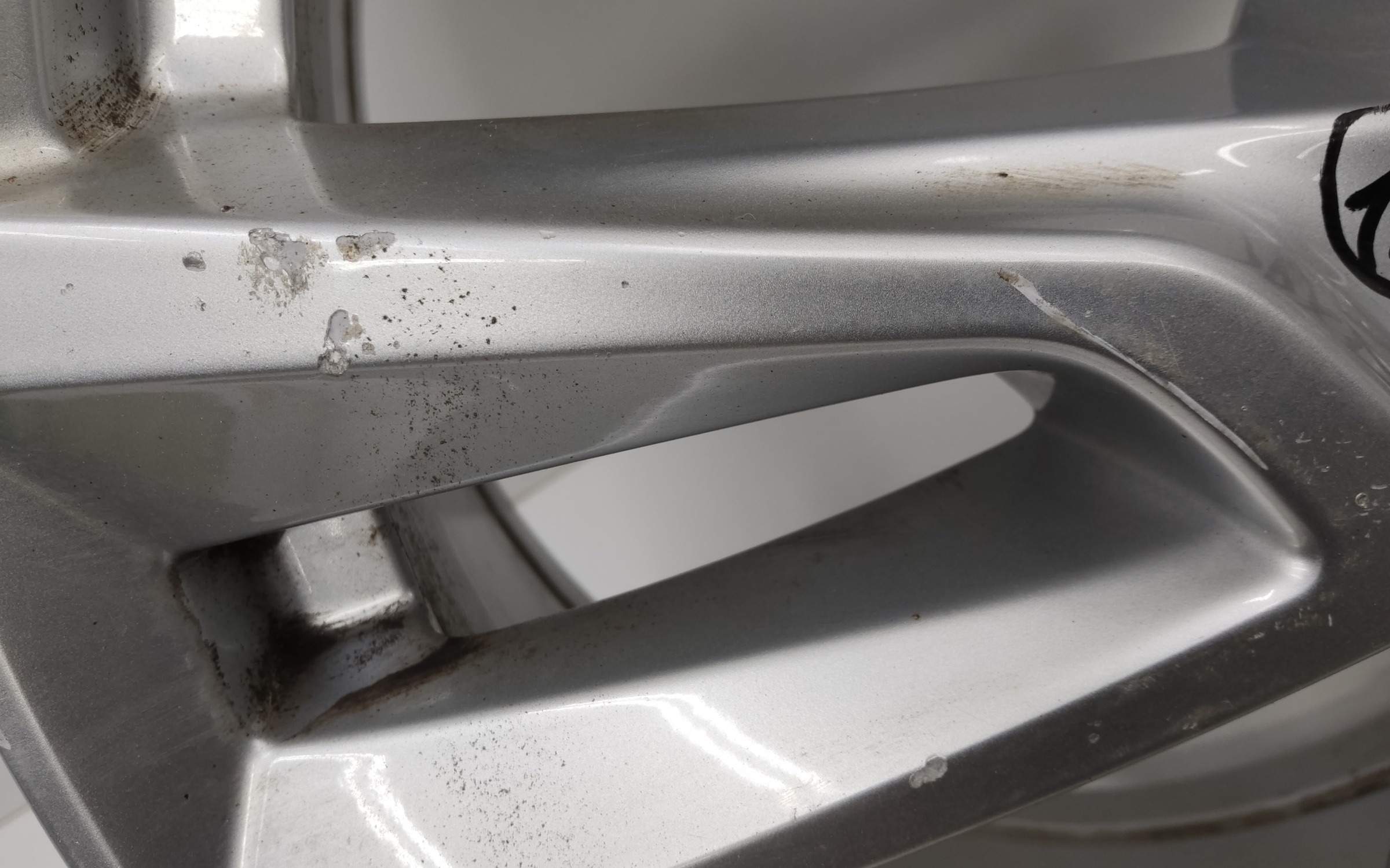 Диск колеса литой Volvo XC60 2 R18