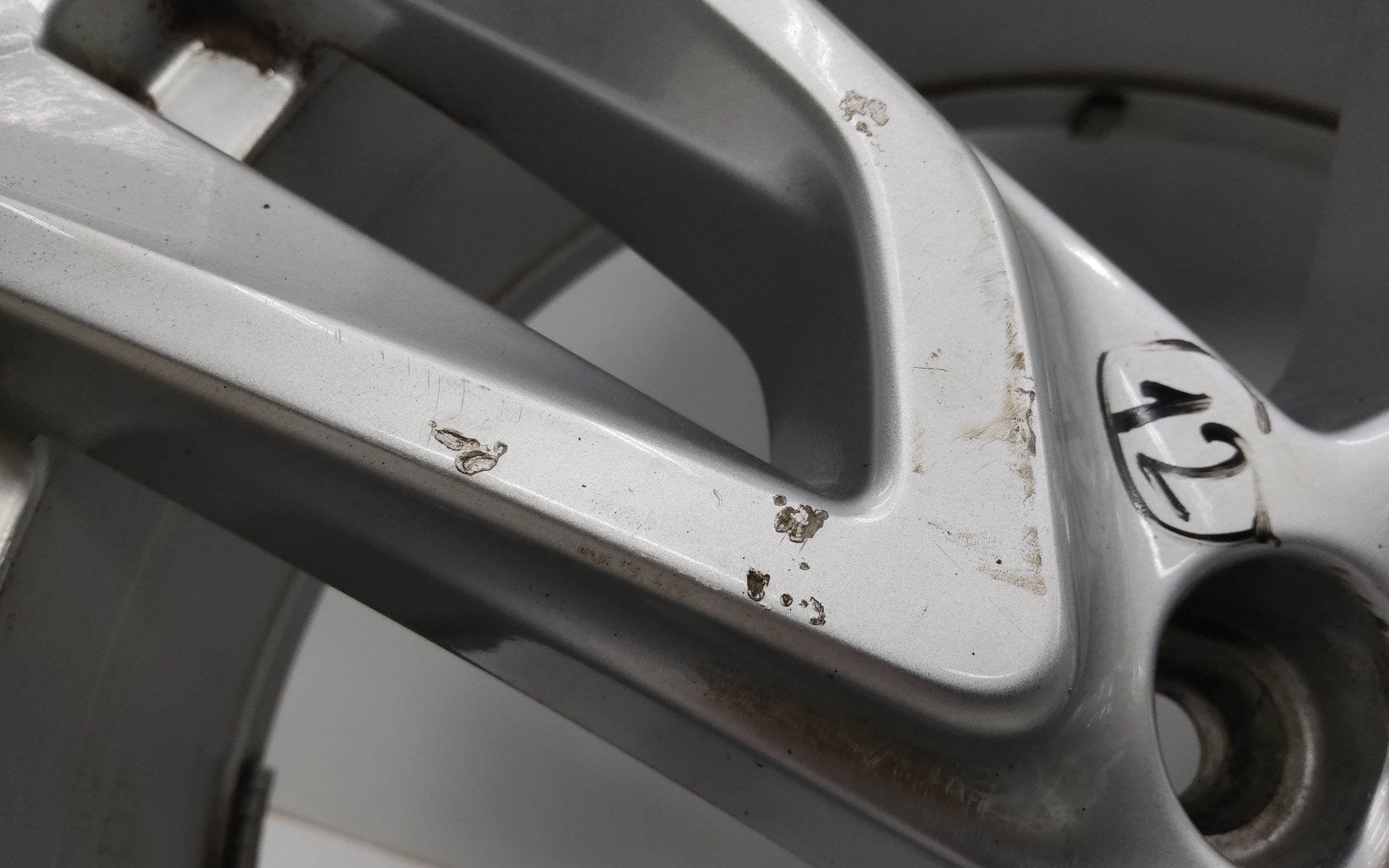 Диск колеса литой Volvo XC60 2 R18