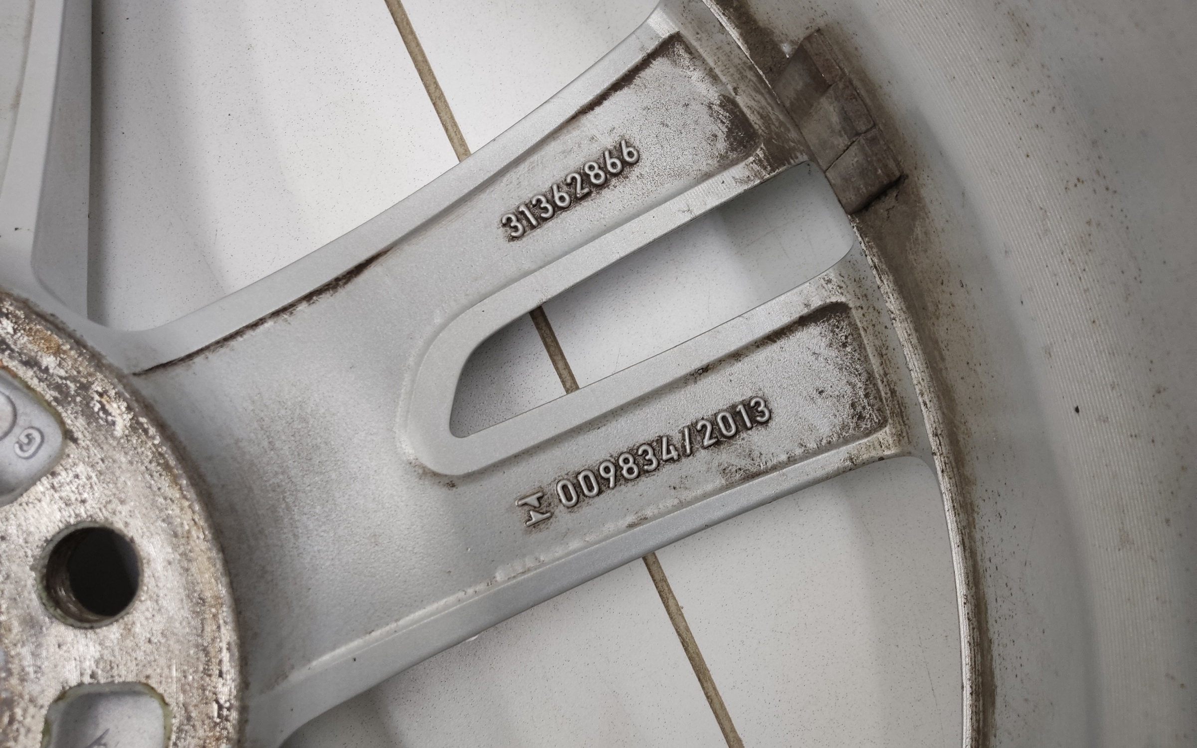 Диск колеса литой Volvo XC60 2 R18