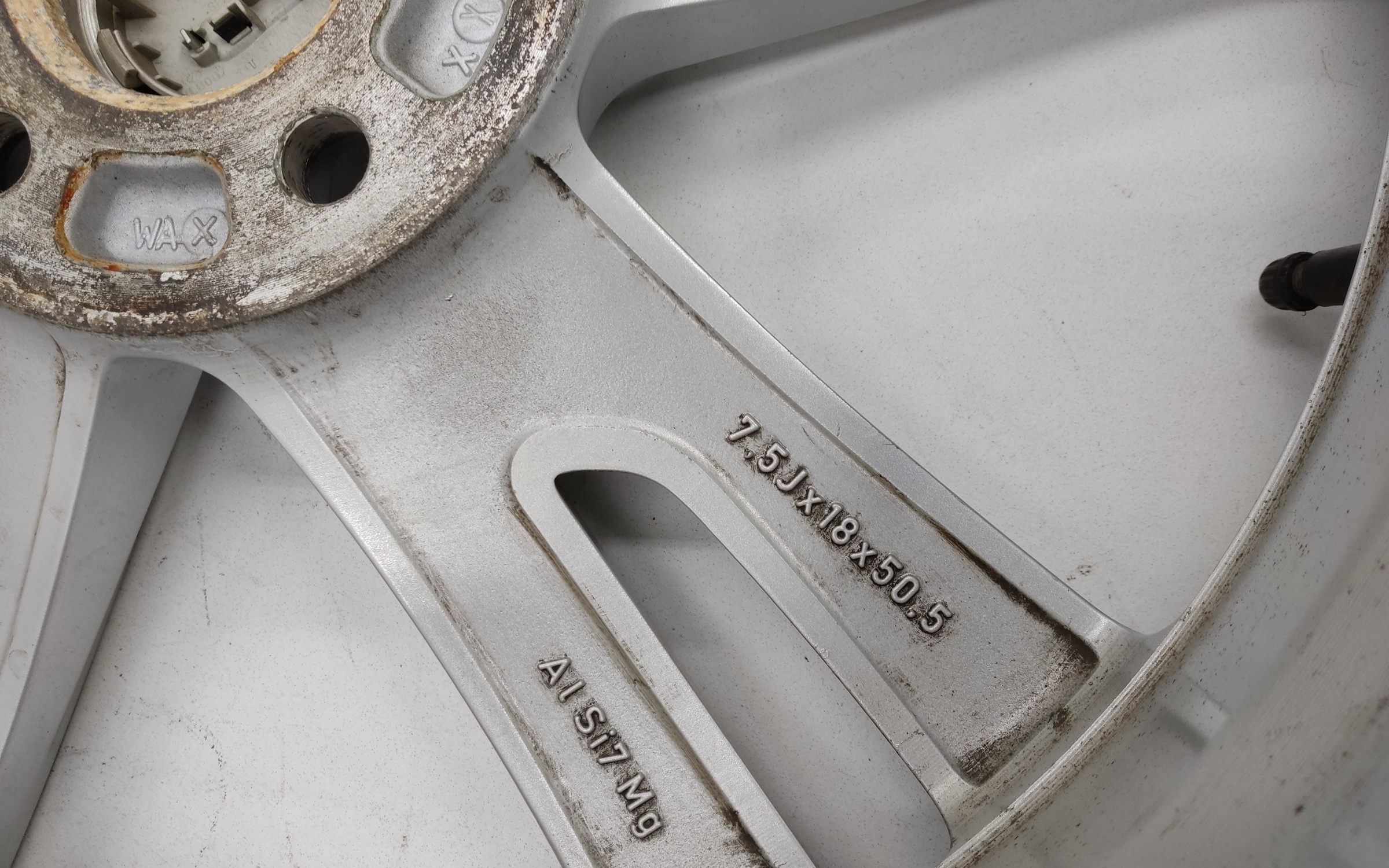 Диск колеса литой Volvo XC60 2 R18