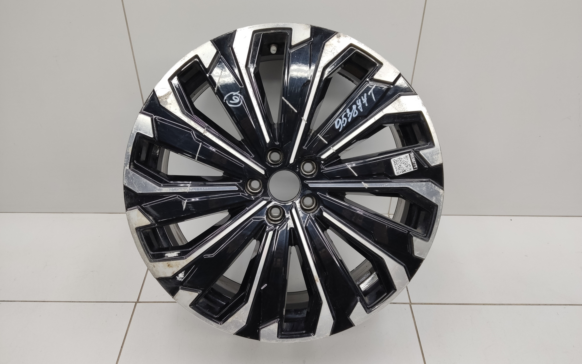 Диск колеса литой Exeed RX R20