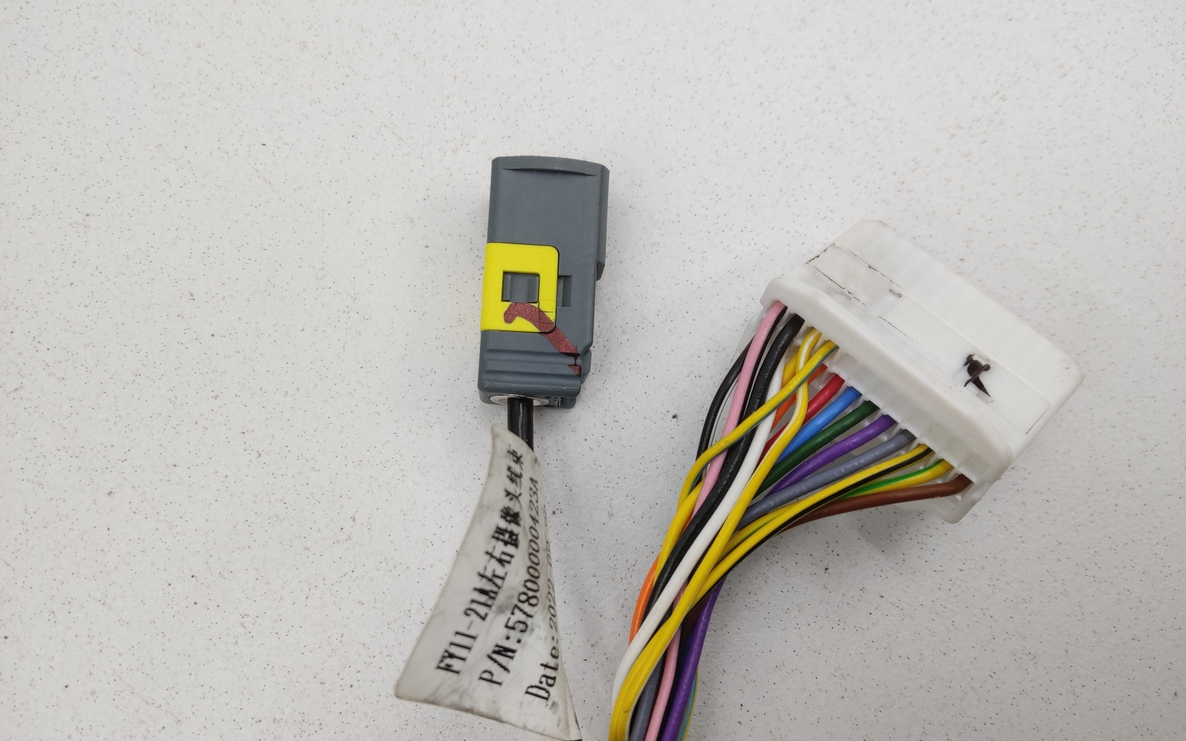 Зеркало правое Geely Tugella 16+1 контактов