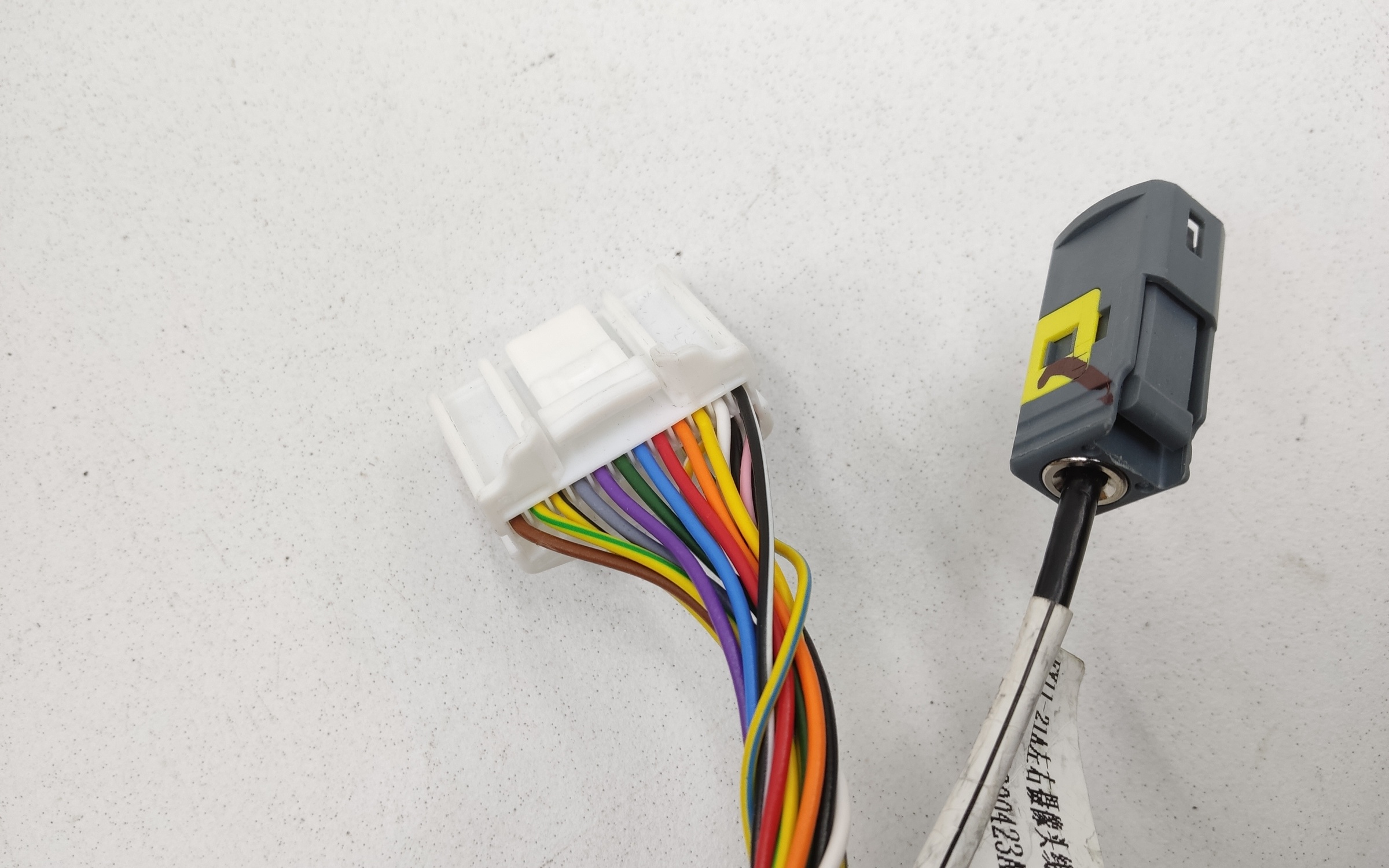 Зеркало правое Geely Tugella 16+1 контактов