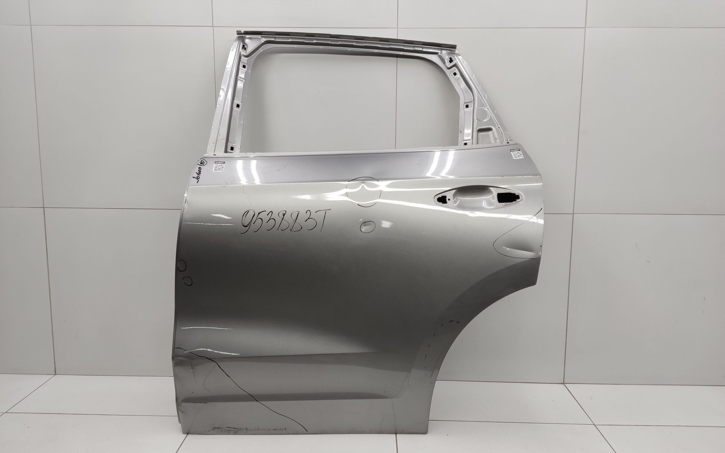 Дверь задняя левая Haval Jolion без молдинга