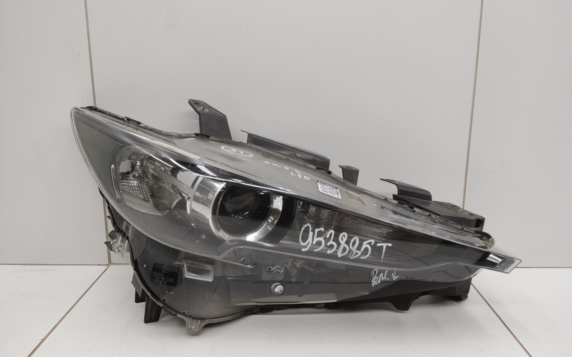 Фара передняя правая Mazda CX-5 2 LED