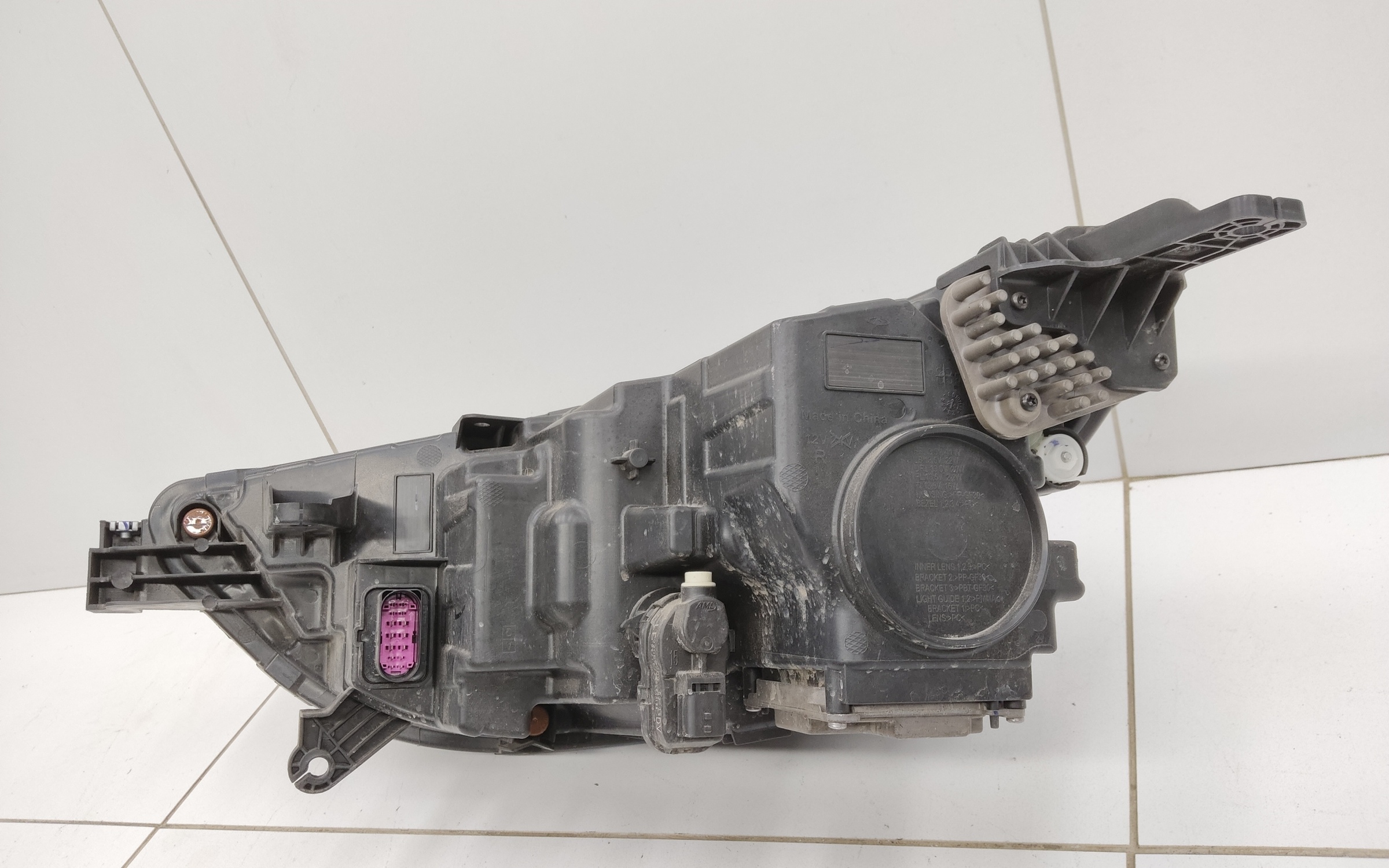 Фара передняя правая Chery Tiggo 8 Pro Max LED