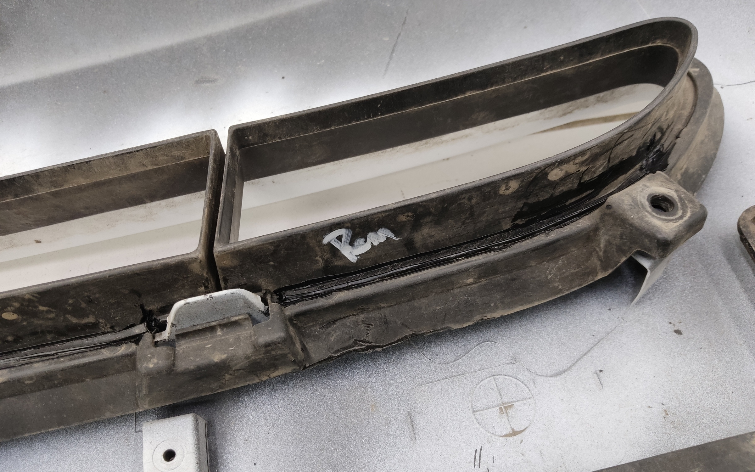 Бампер передний Kia Sorento 2 Restail