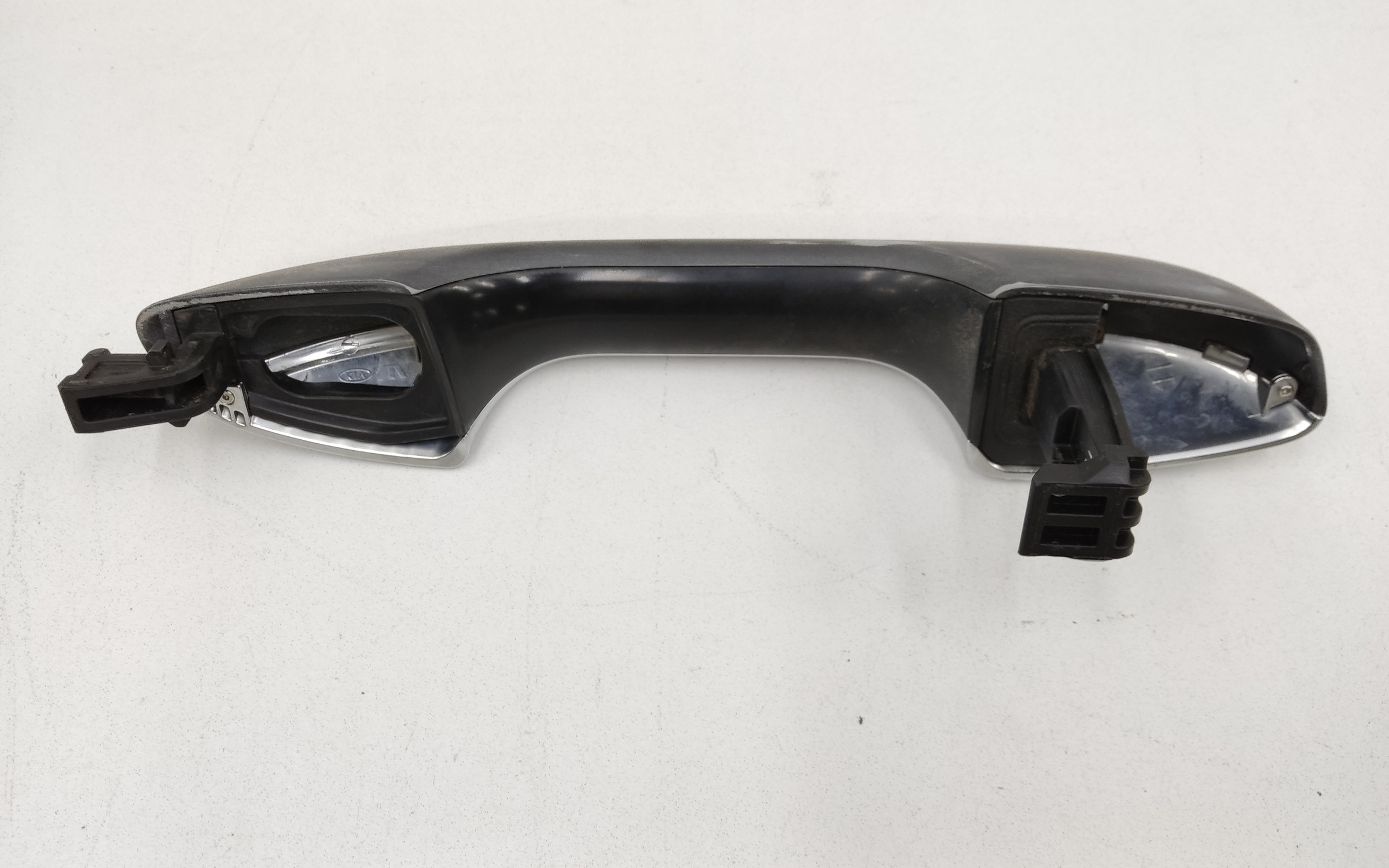 Ручка двери задней левой/правой наружная Kia Sorento 4