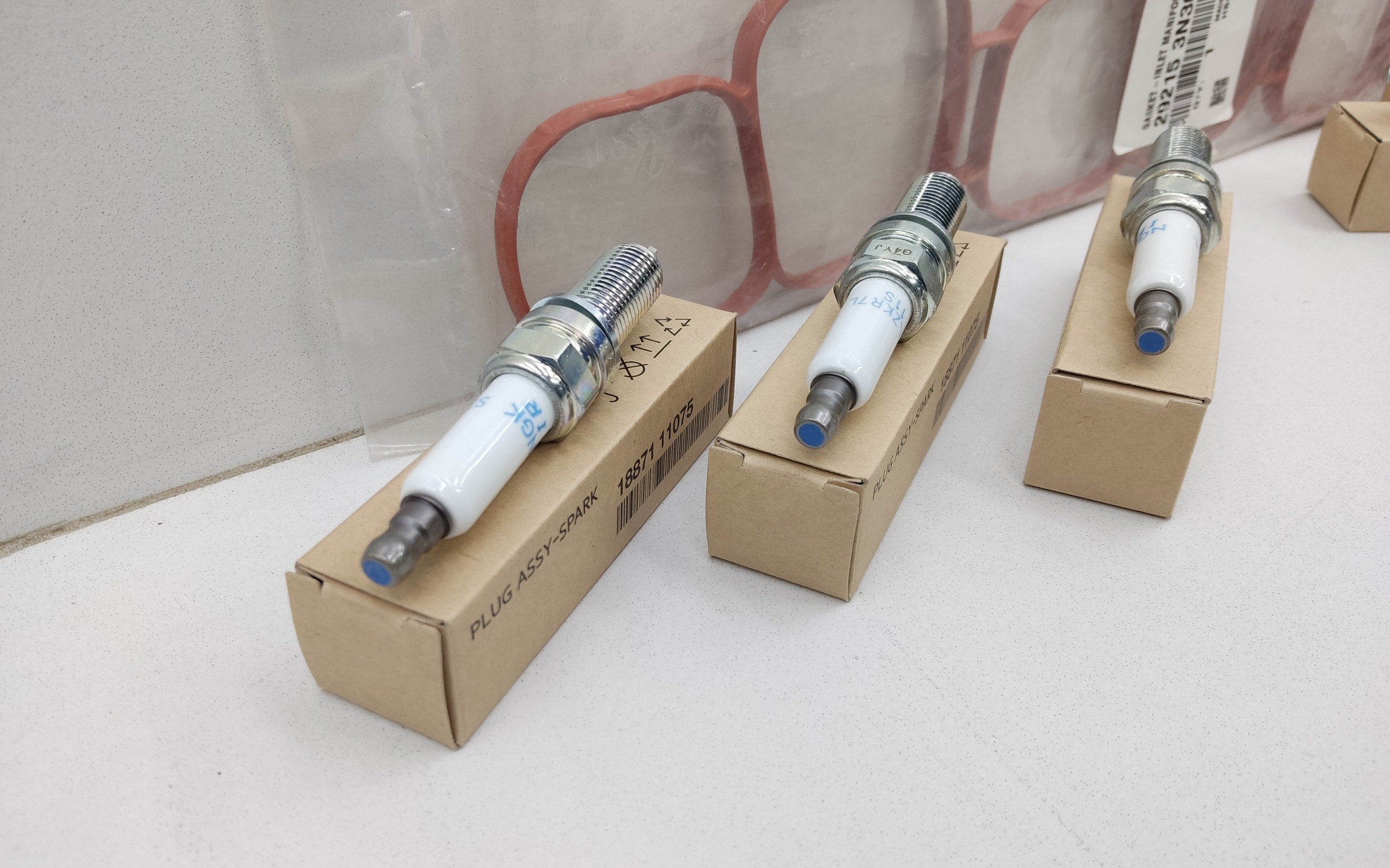 Комплект свечей зажигания Kia Sorento 4