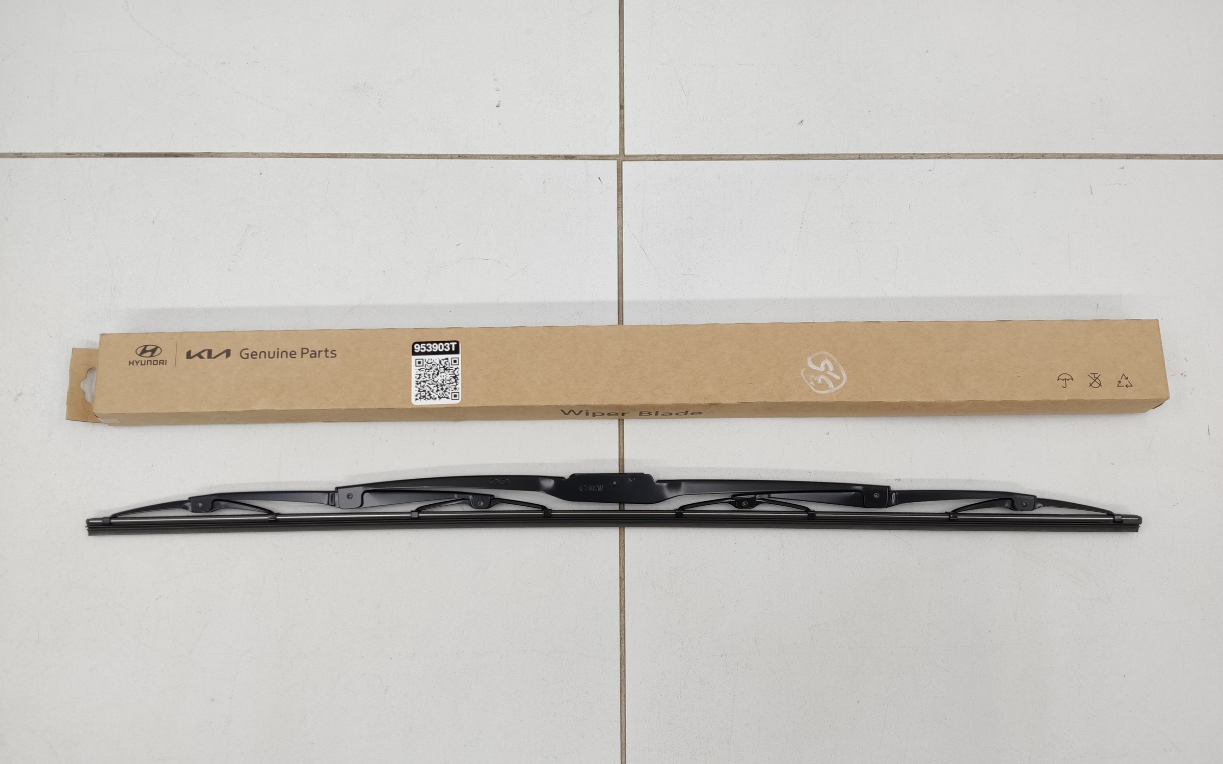 Комплект щеток стеклоочистителя Kia Sorento 4