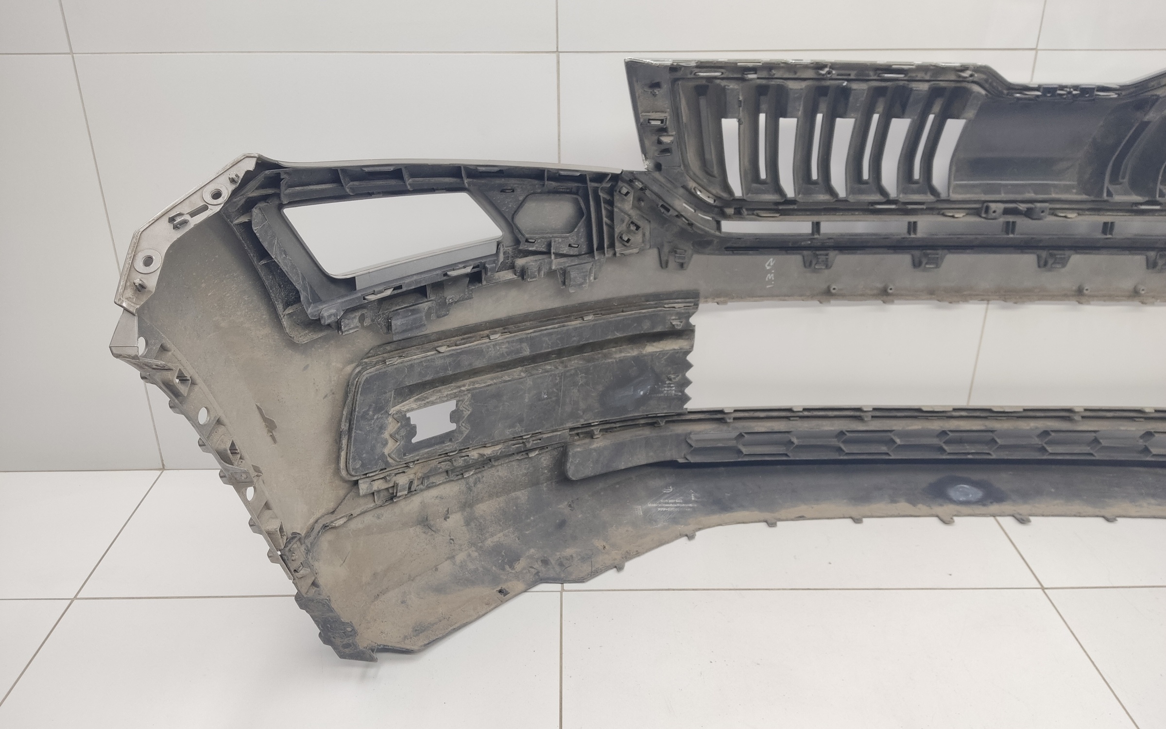 Бампер передний Skoda Kodiaq