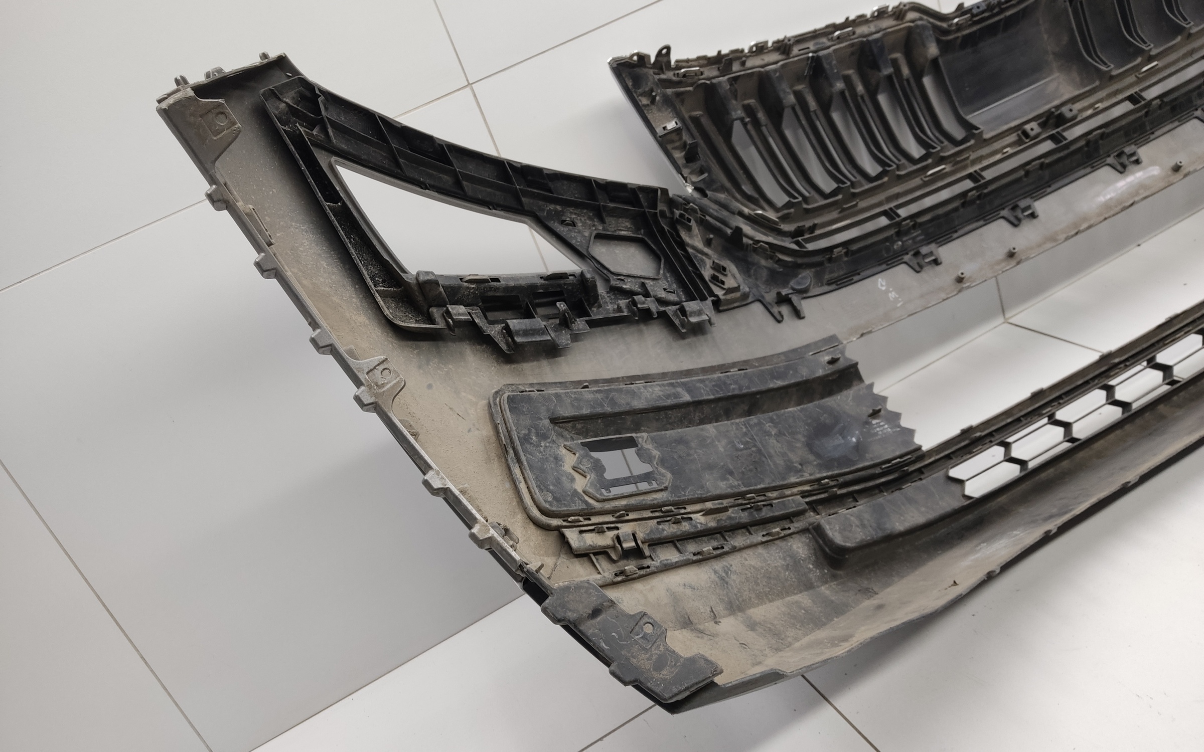 Бампер передний Skoda Kodiaq