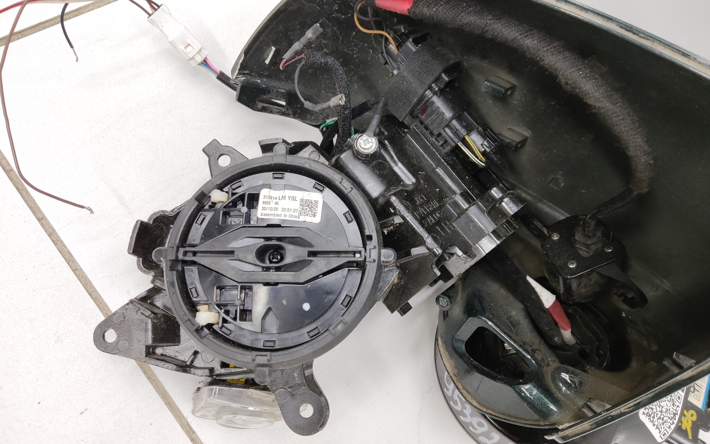 Зеркало левое Genesis GV80 9+1 контактов