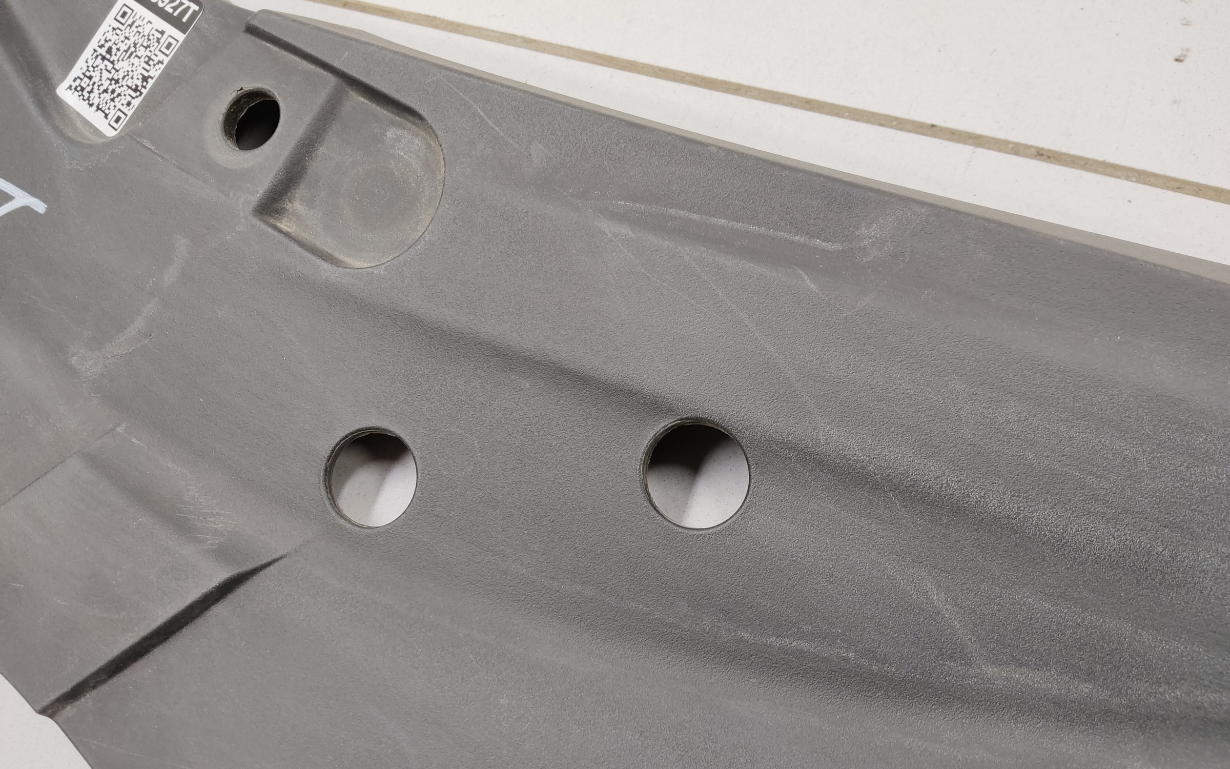 Накладка моторного отсека правая Chery Tiggo 7 Pro