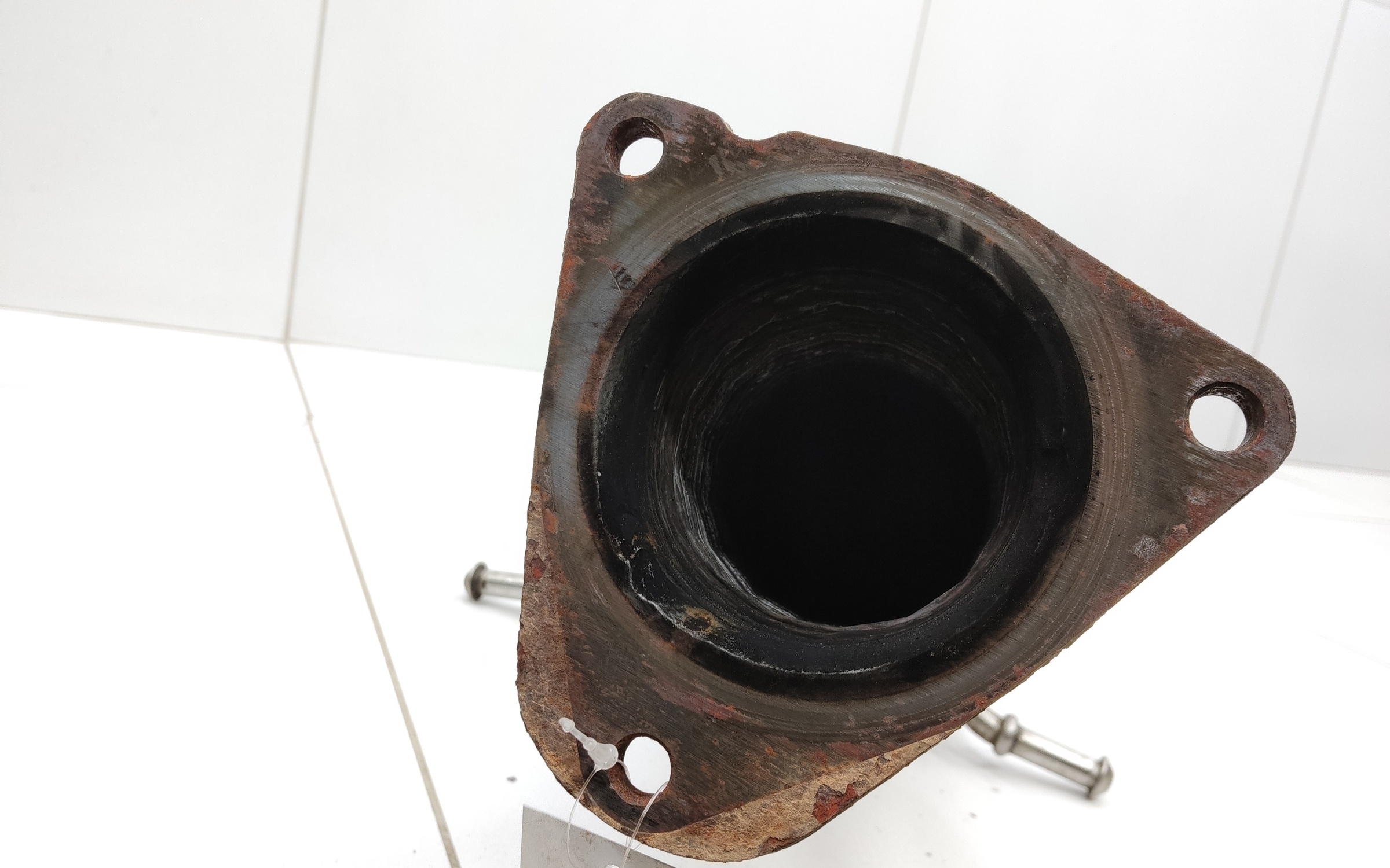 Катализатор Geely Atlas 2