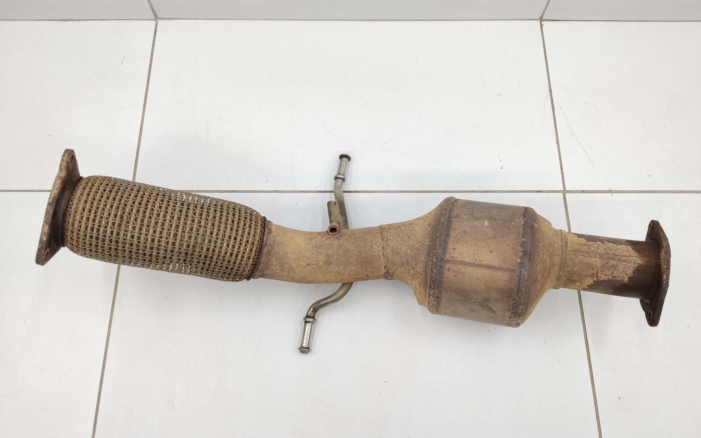 Катализатор Geely Atlas 2