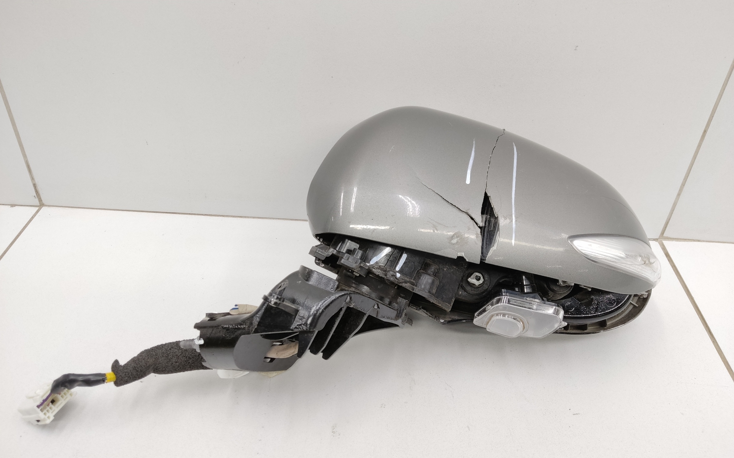 Зеркало левое Hyundai Santa Fe 4 10 контактов