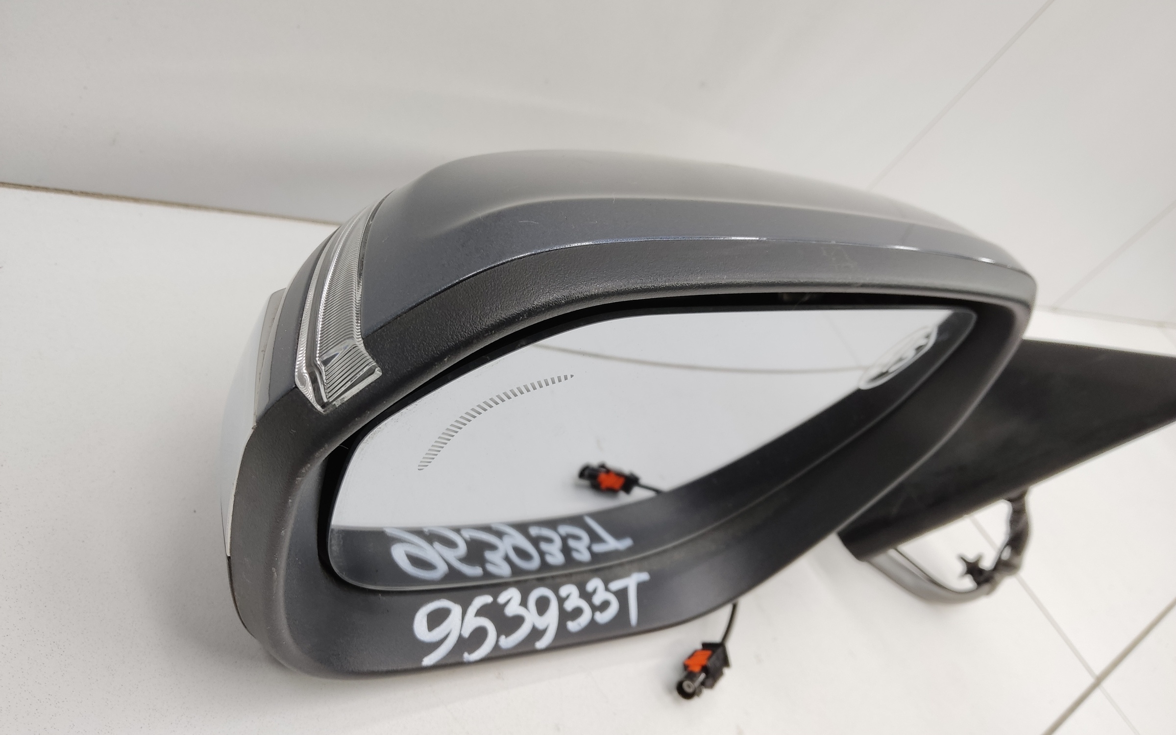 Зеркало левое Geely Monjaro 9+1 контактов