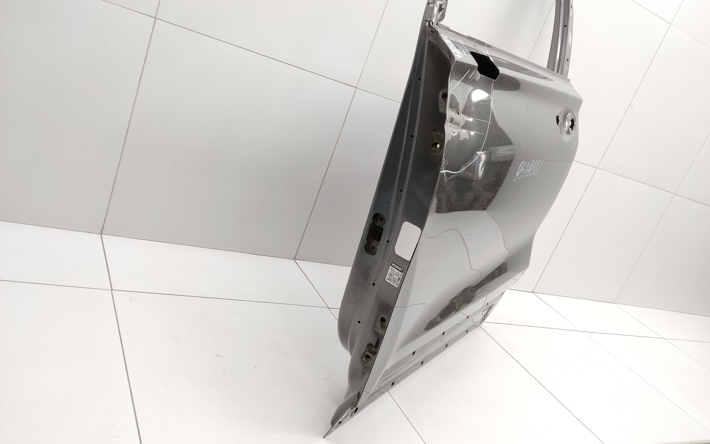 Дверь передняя левая Hyundai Santa Fe 4