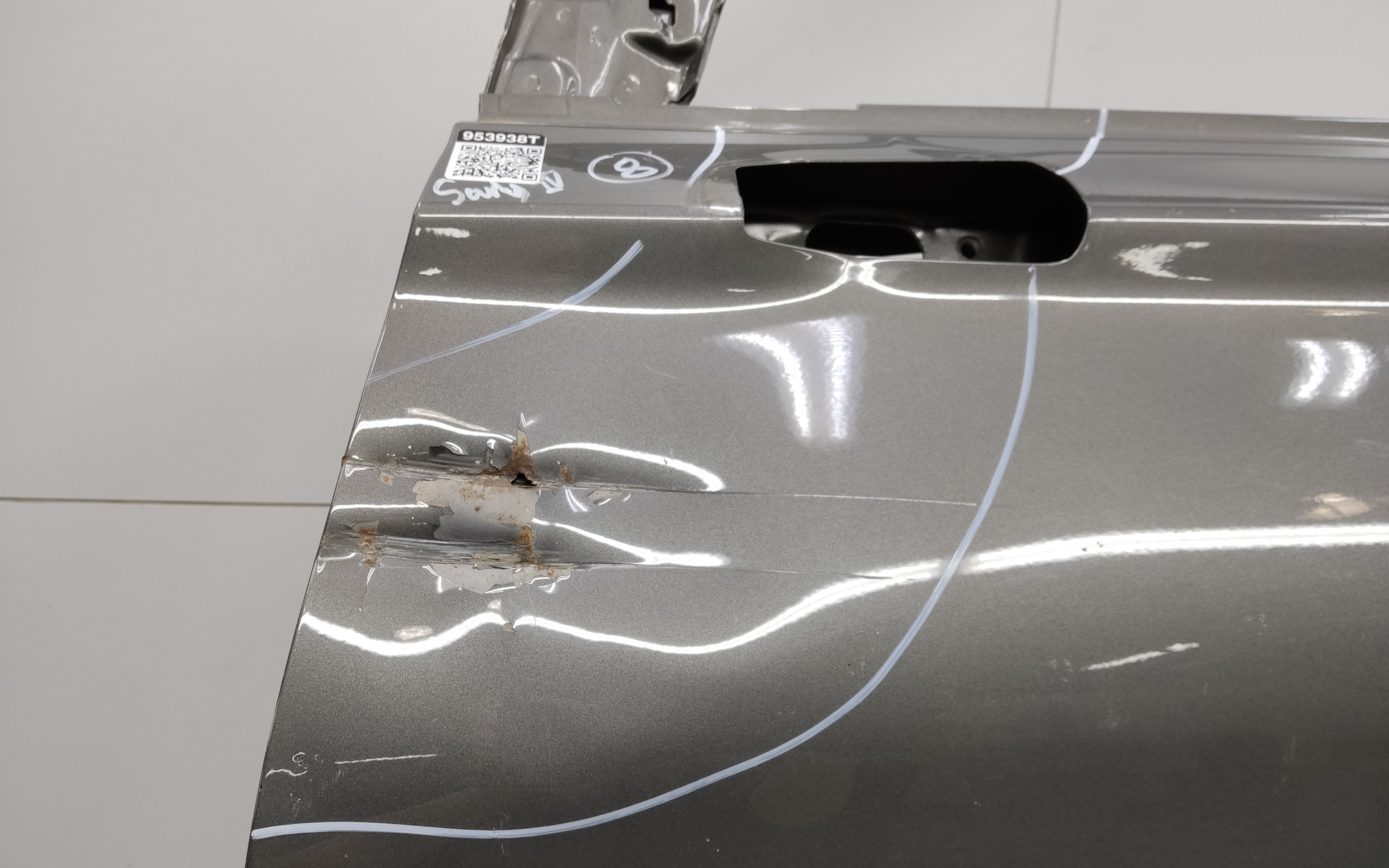 Дверь передняя левая Hyundai Santa Fe 4