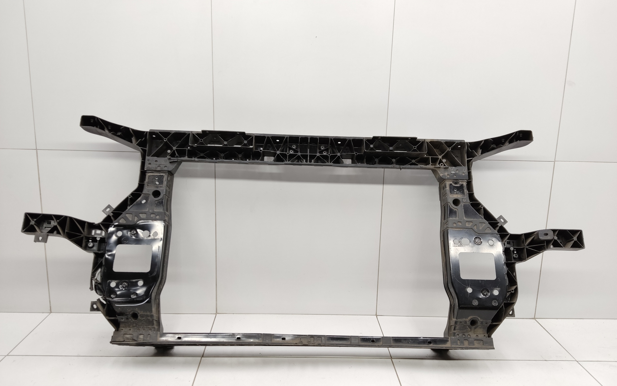 Панель передняя Hyundai Santa Fe 4 Restail