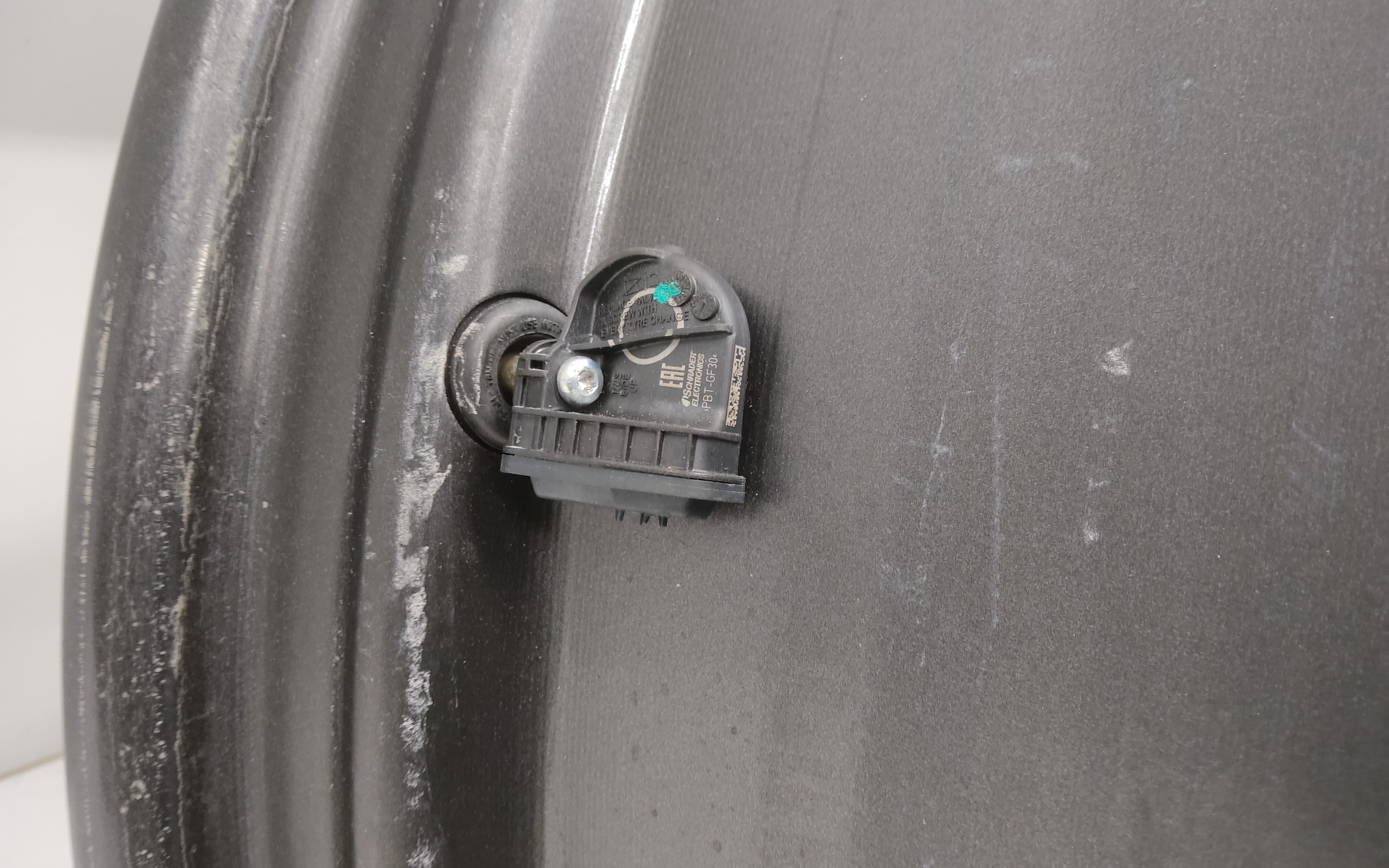 Диск колеса литой Geely Monjaro R20