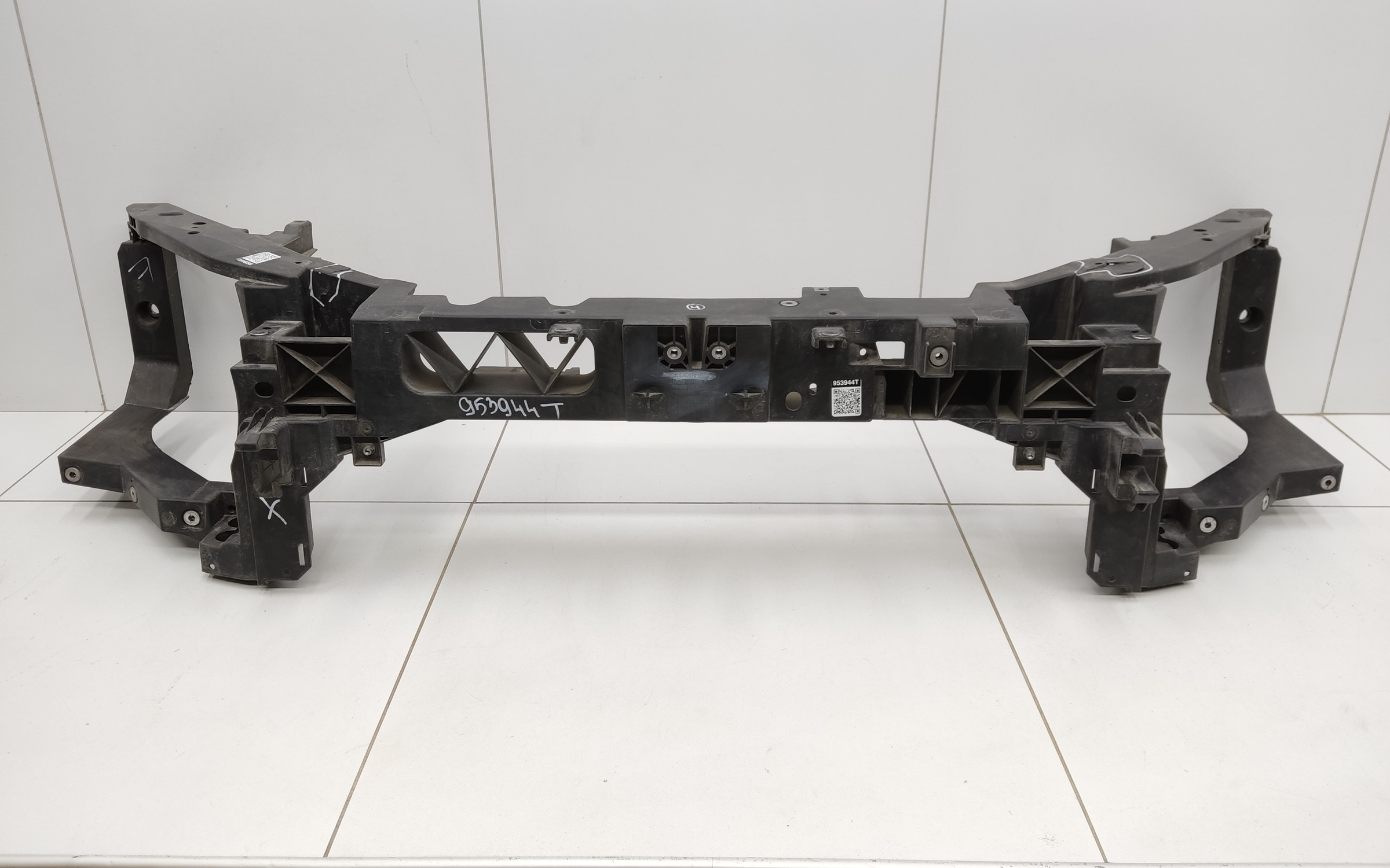 Панель передняя Geely Tugella