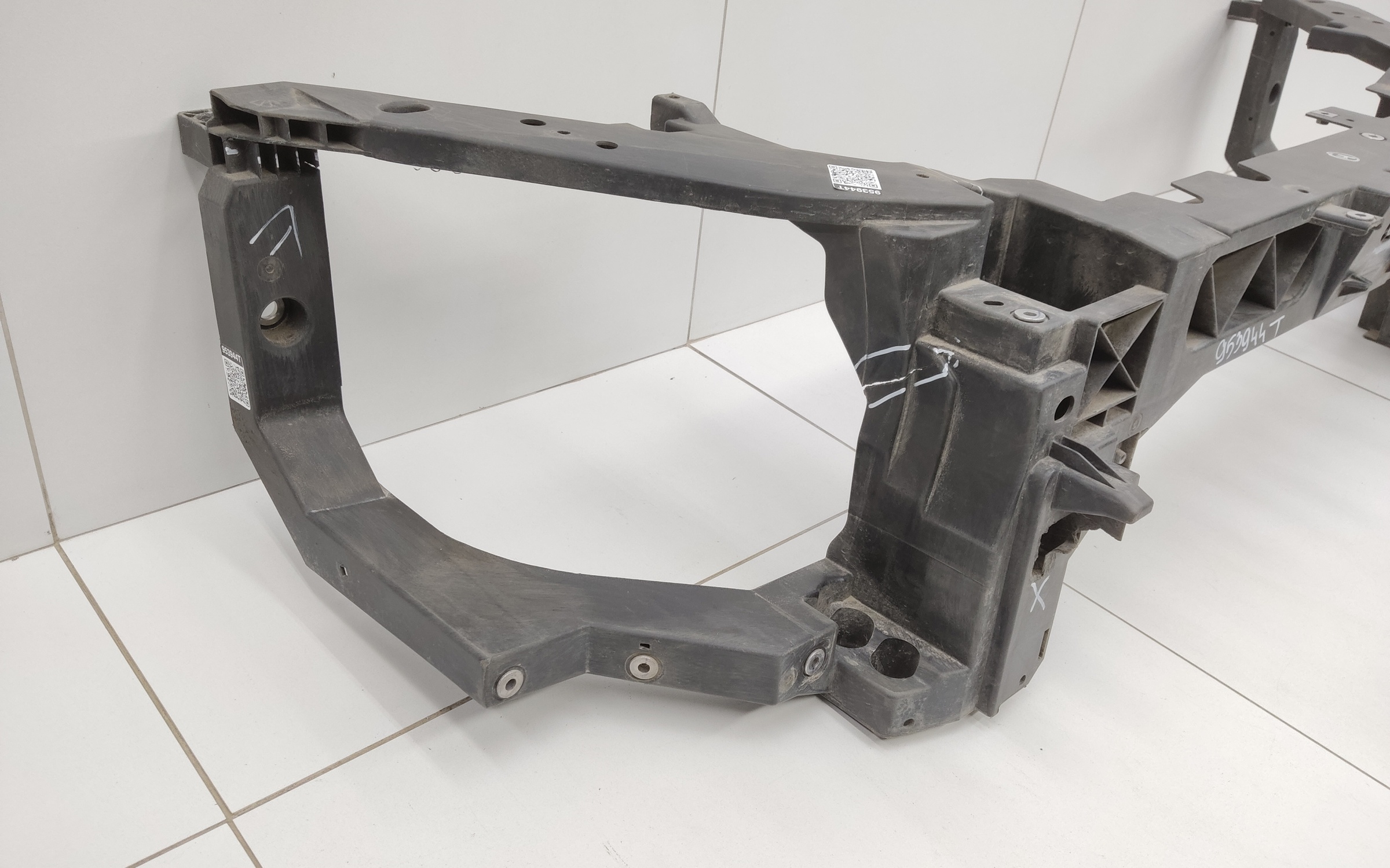 Панель передняя Geely Tugella