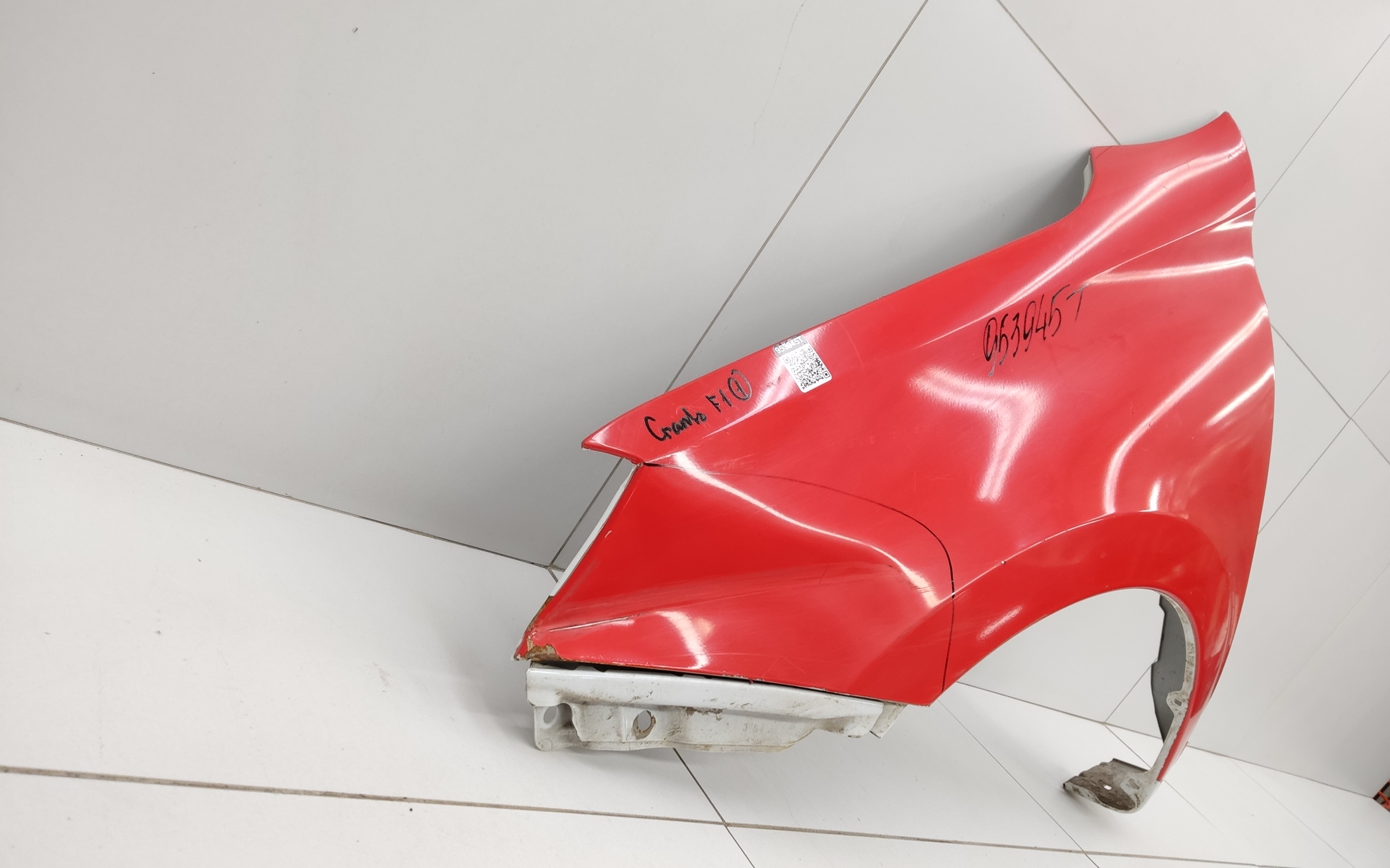 Крыло переднее левое Lada Granta 1 Restail без повторителя