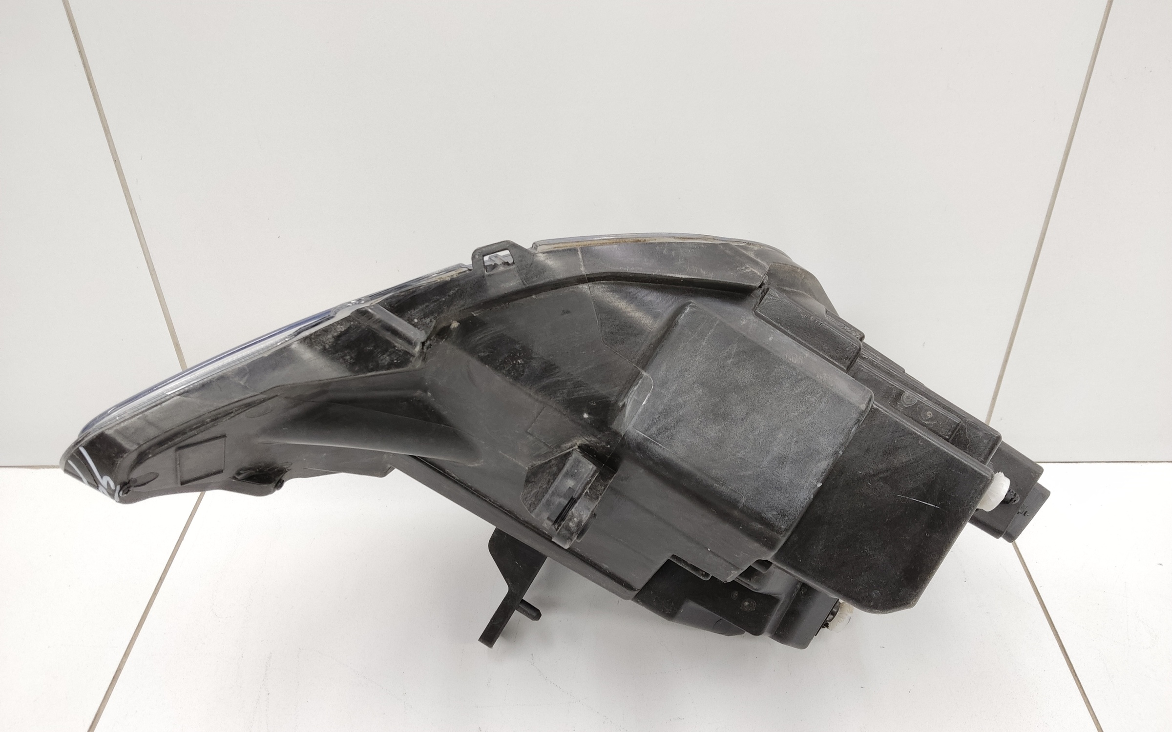 Фара ДХО передняя левая Faw Bestune T90