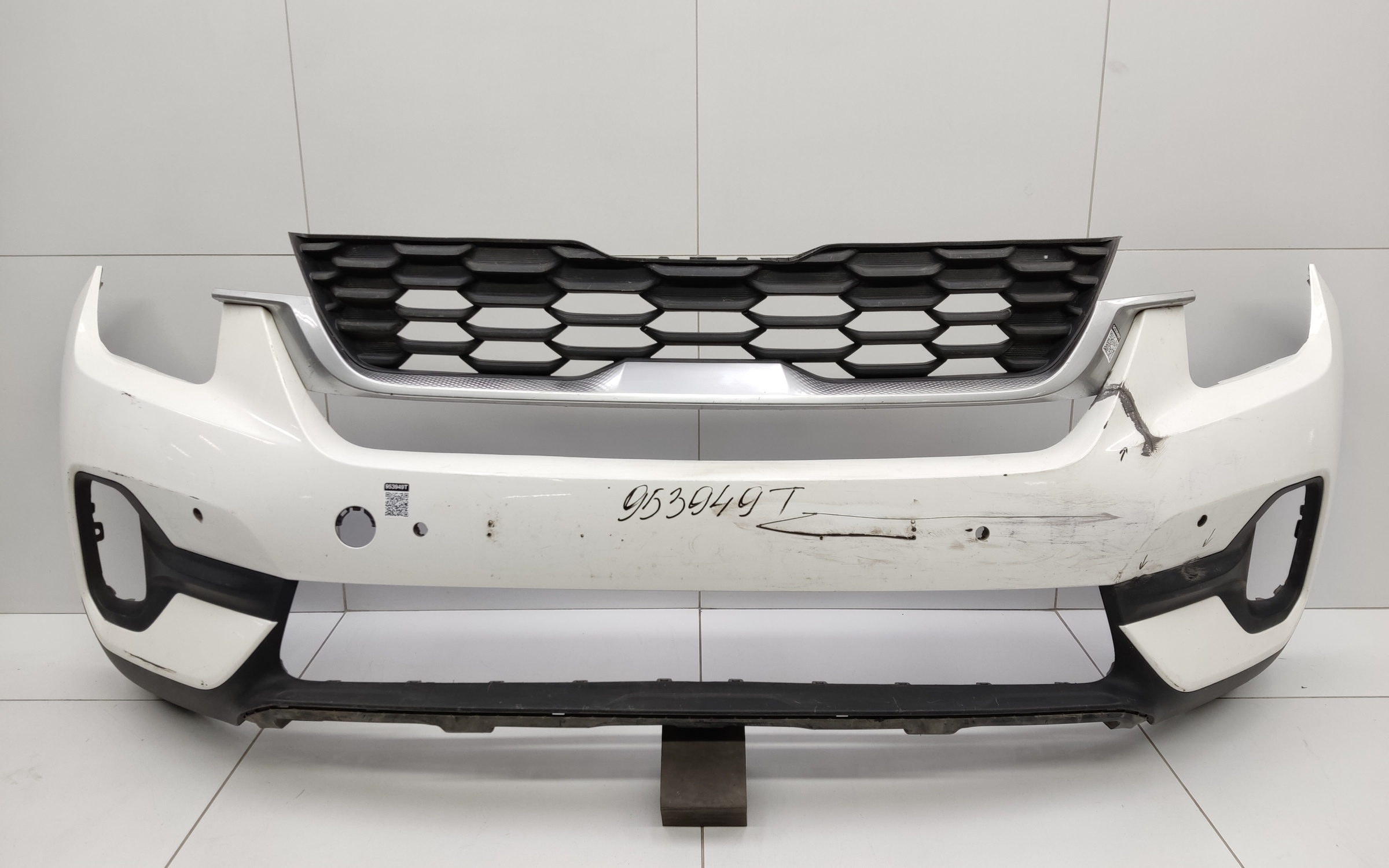 Бампер передний Kia Seltos