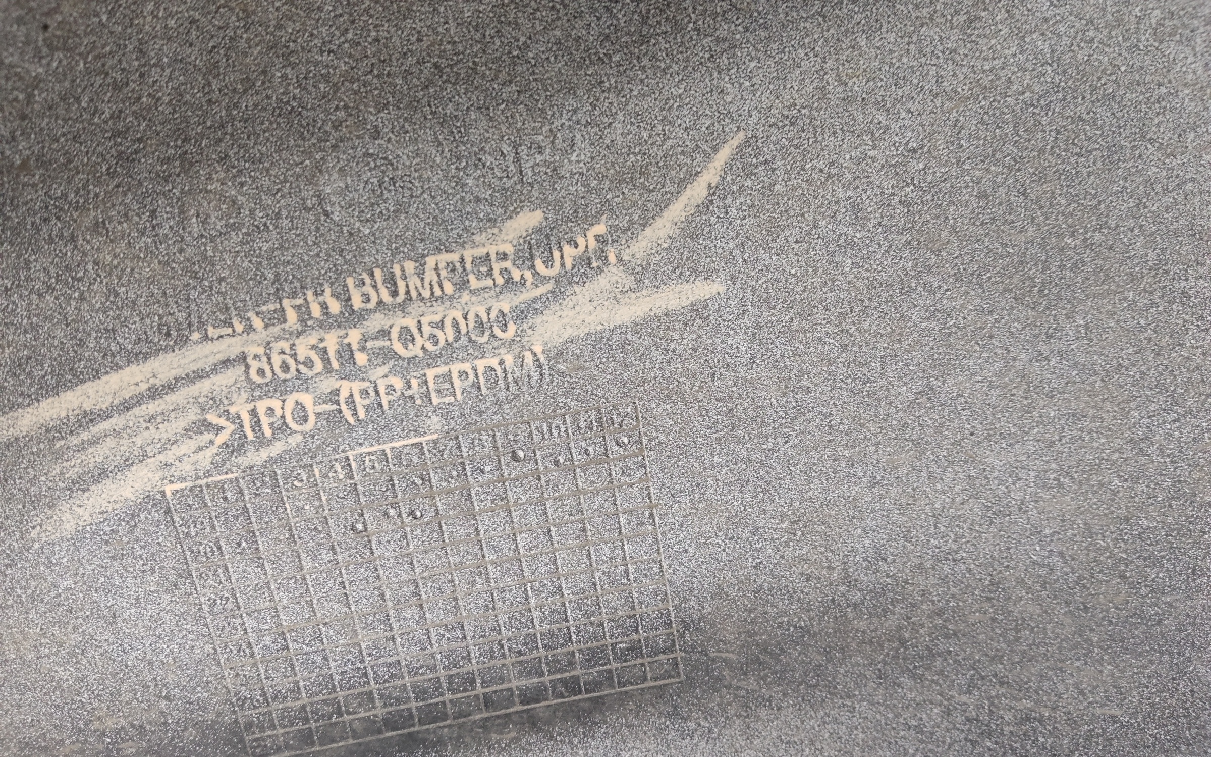 Бампер передний Kia Seltos