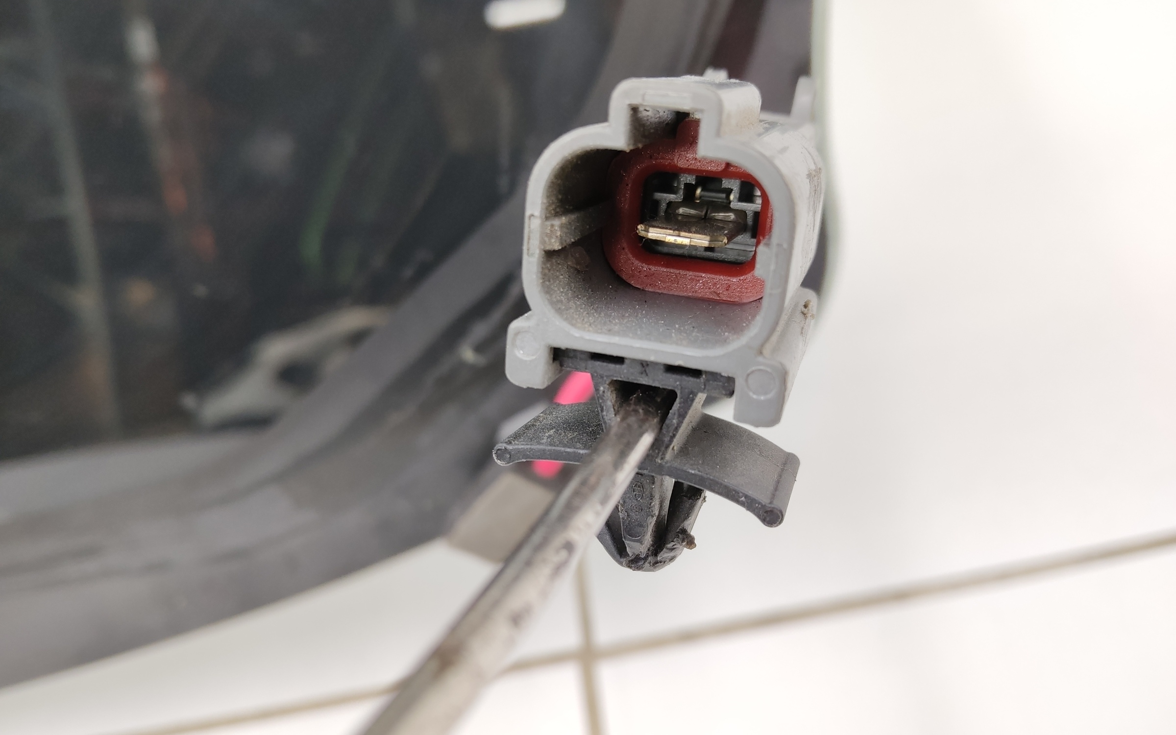 Стекло лобовое Geely Atlas Pro