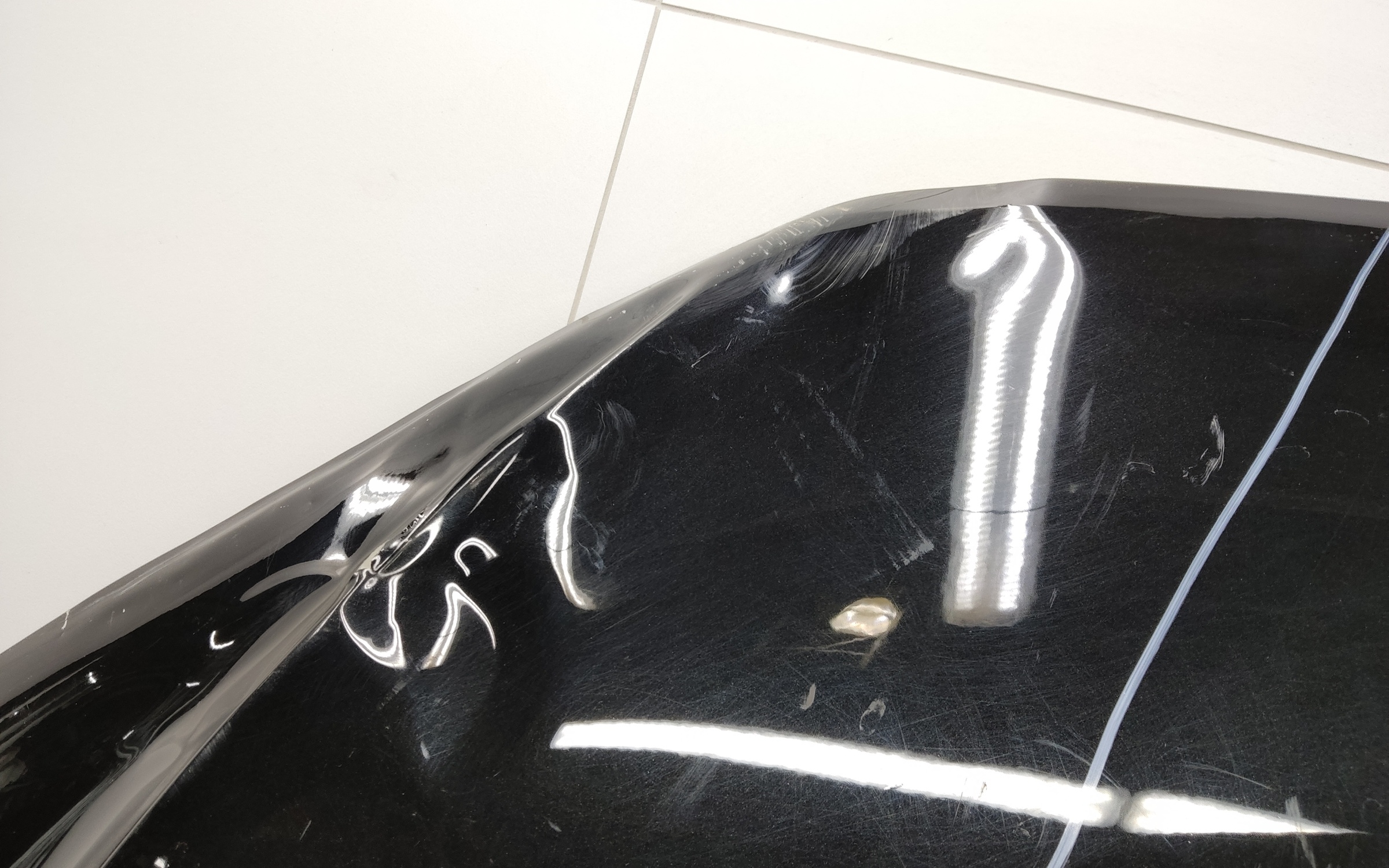 Капот Geely Monjaro