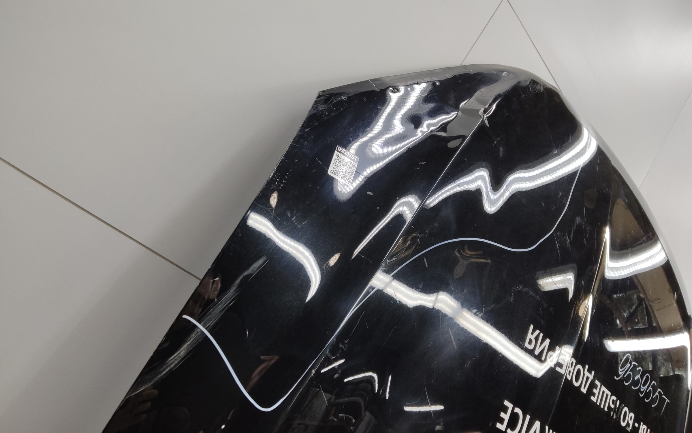 Капот Geely Monjaro