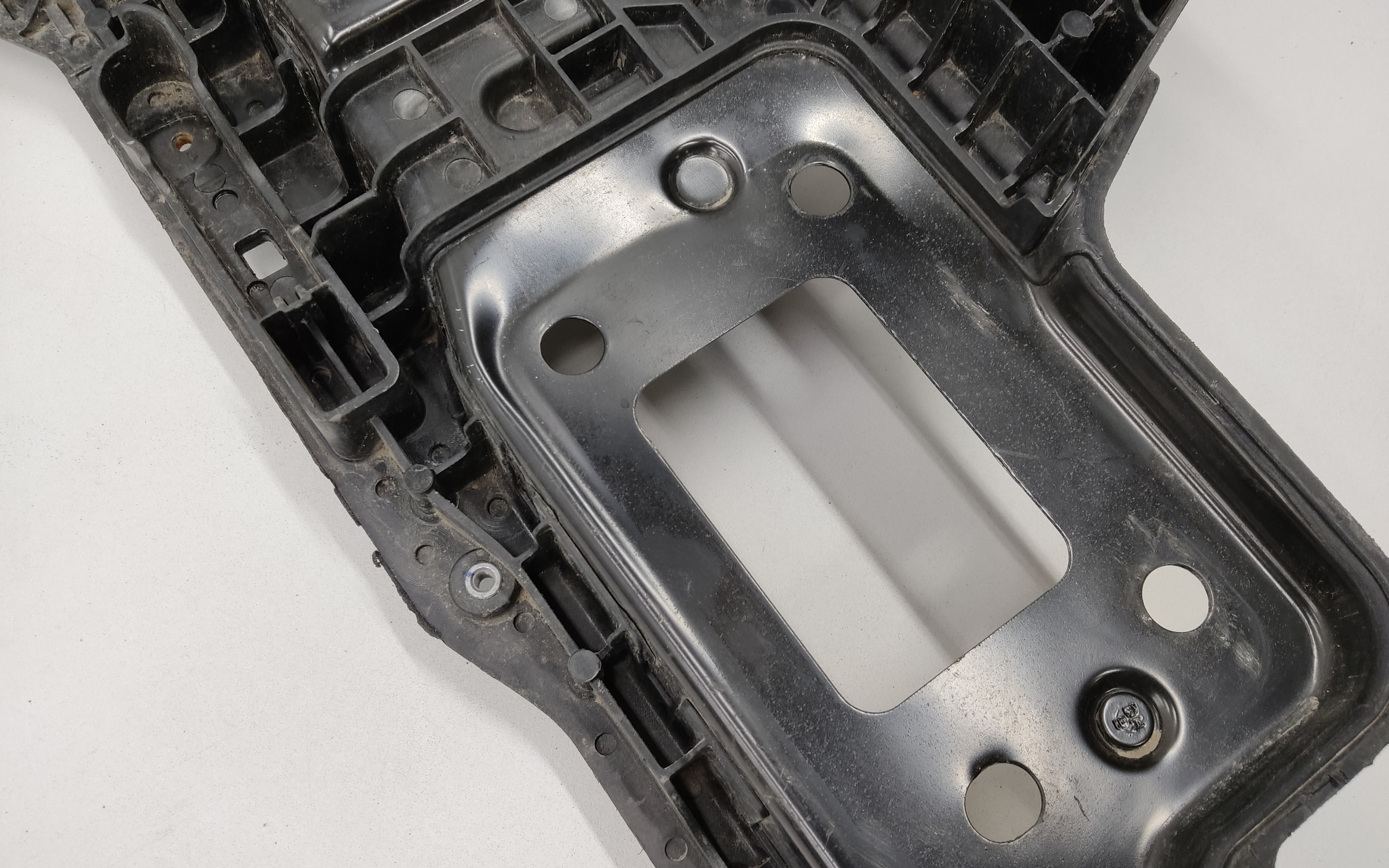 Панель передняя KIA Seltos