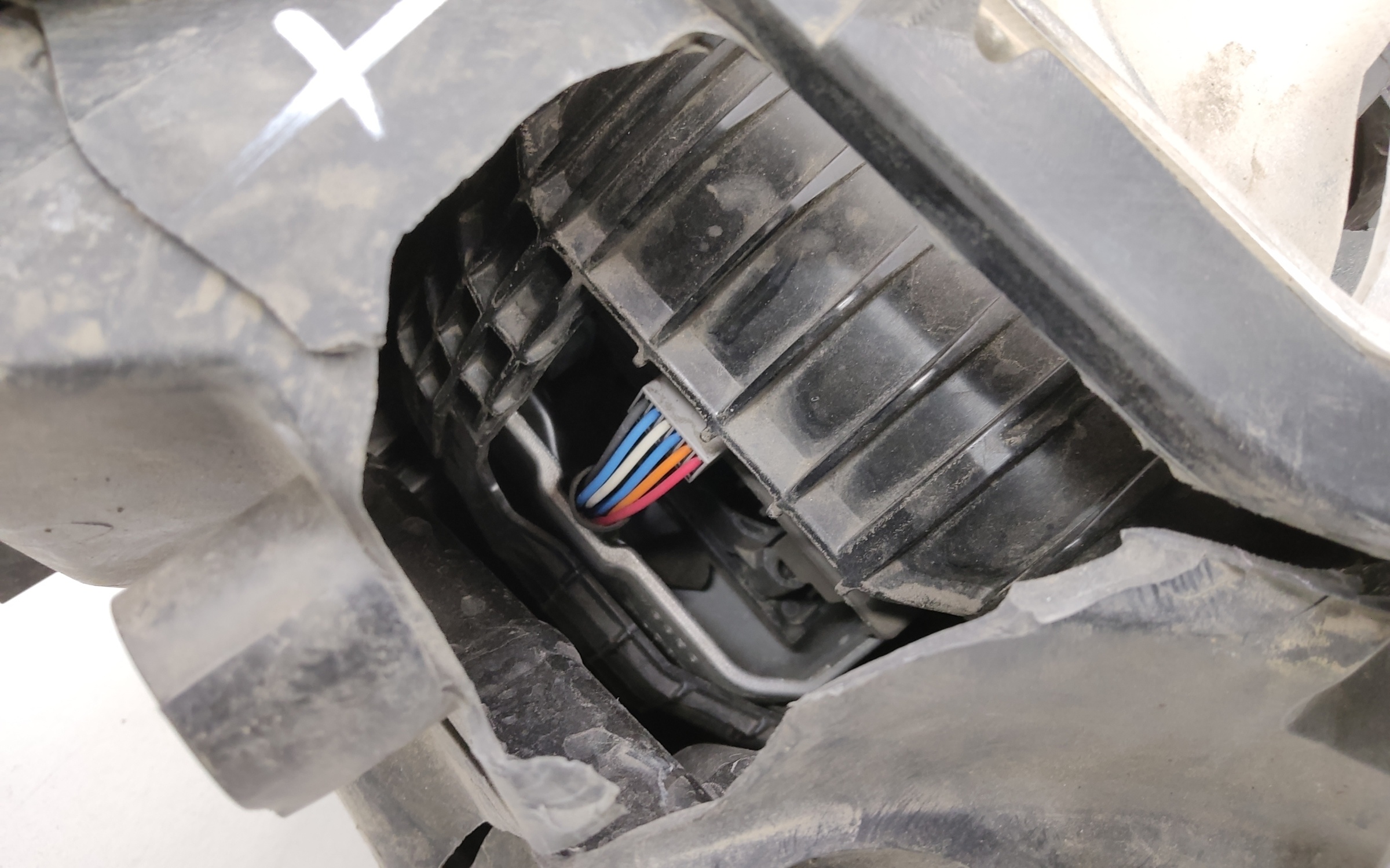 Фара передняя левая Mazda CX-5 2 LED