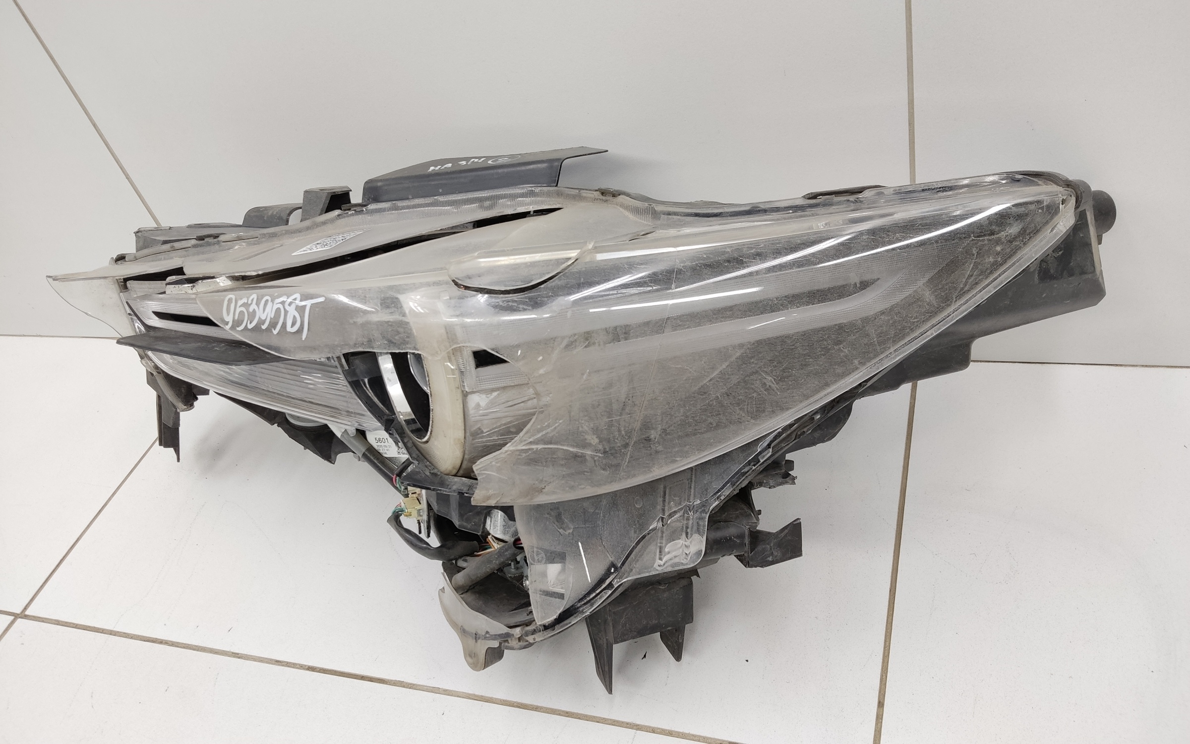 Фара передняя левая Mazda CX-5 2 LED