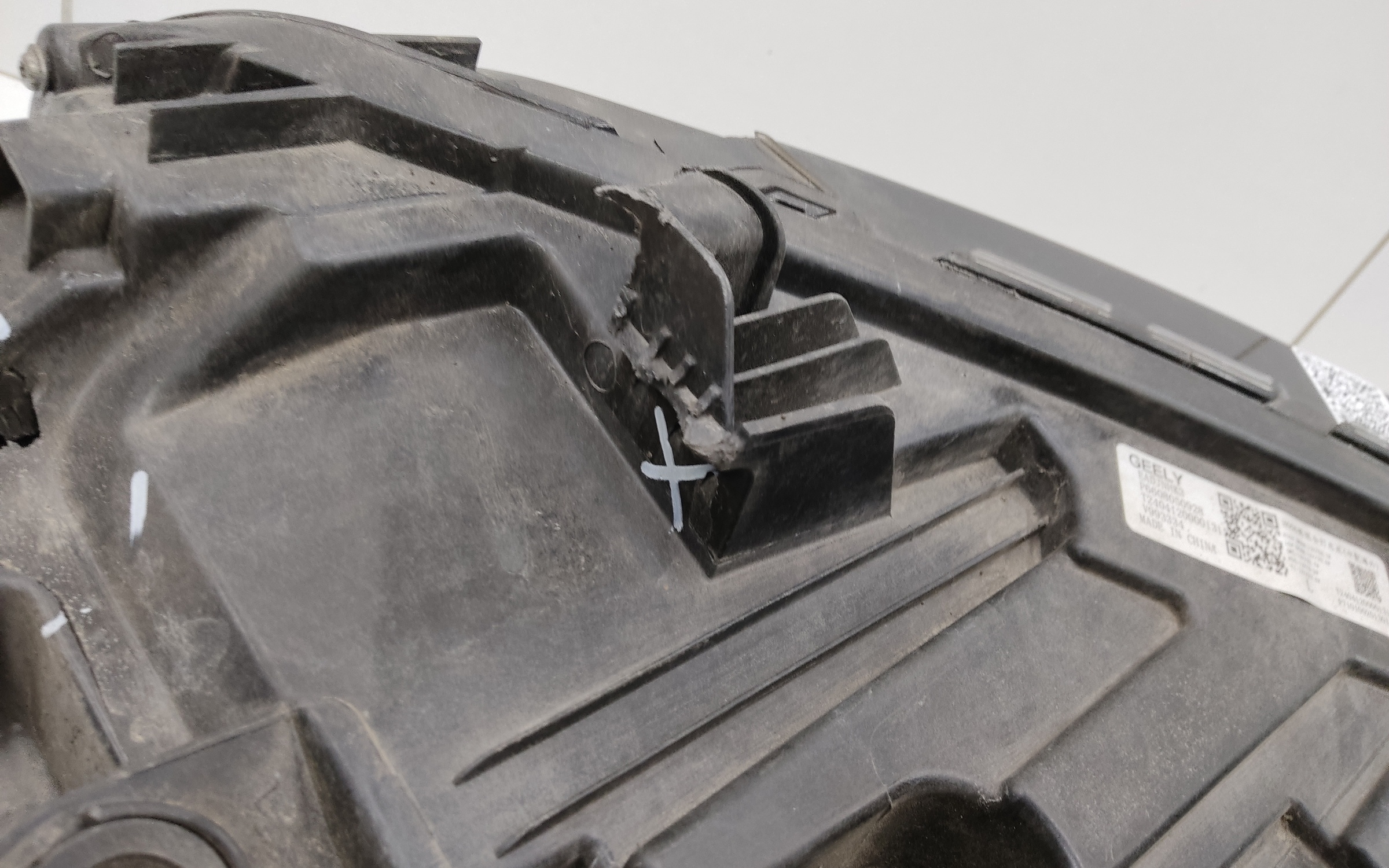 Фара передняя левая Geely Monjaro