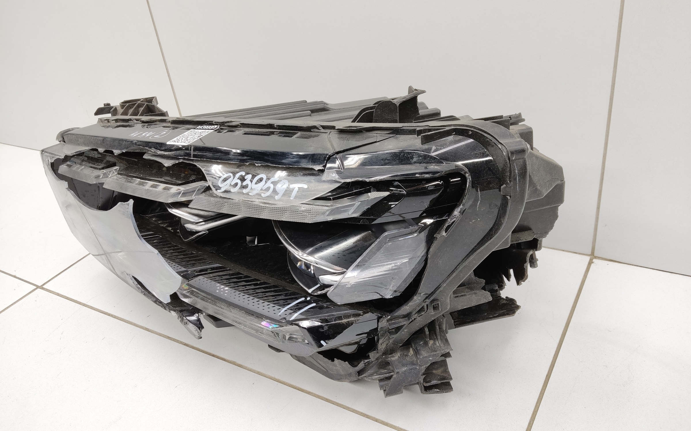 Фара передняя левая Geely Monjaro